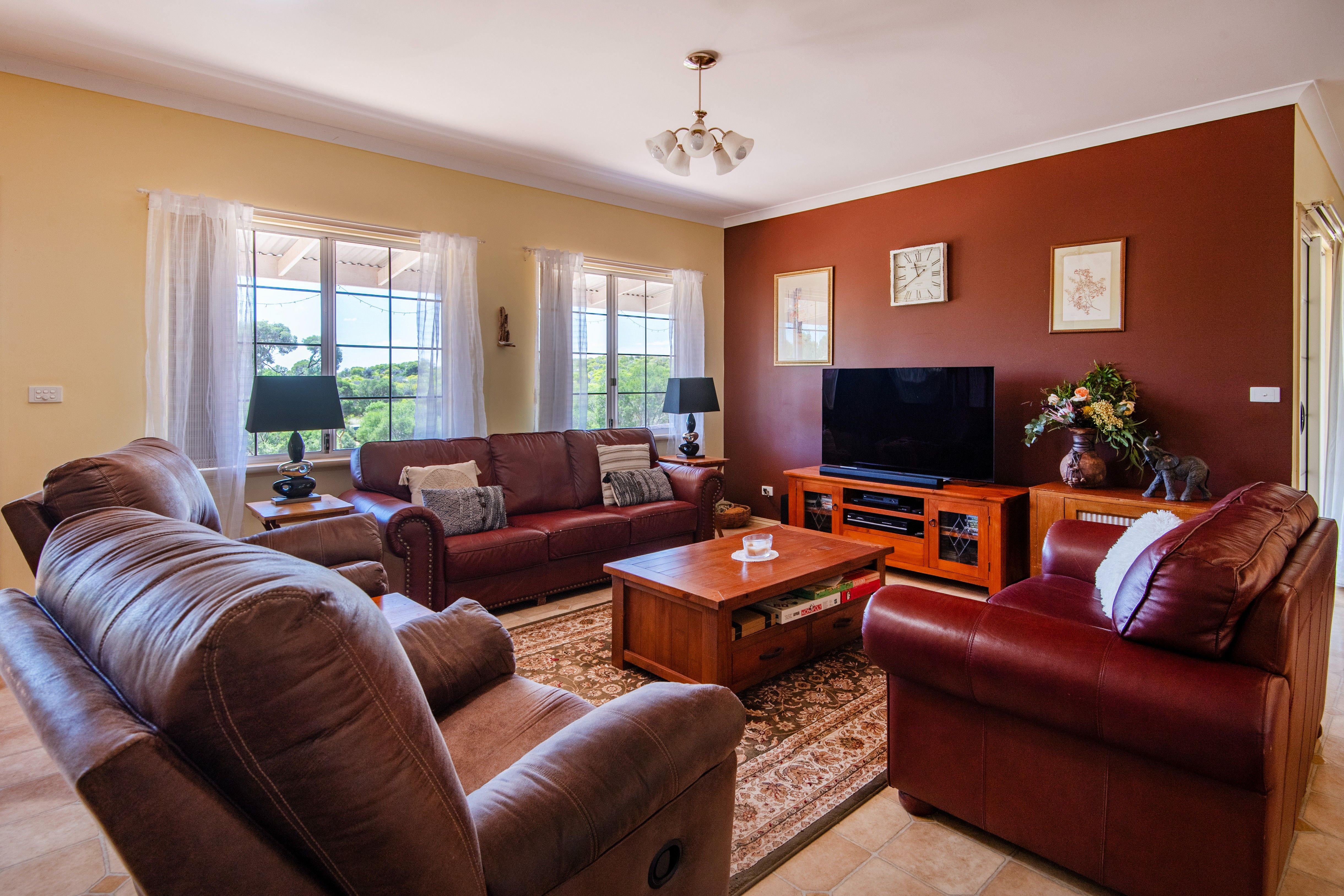 121 Mallee Road — photo 4 of 20