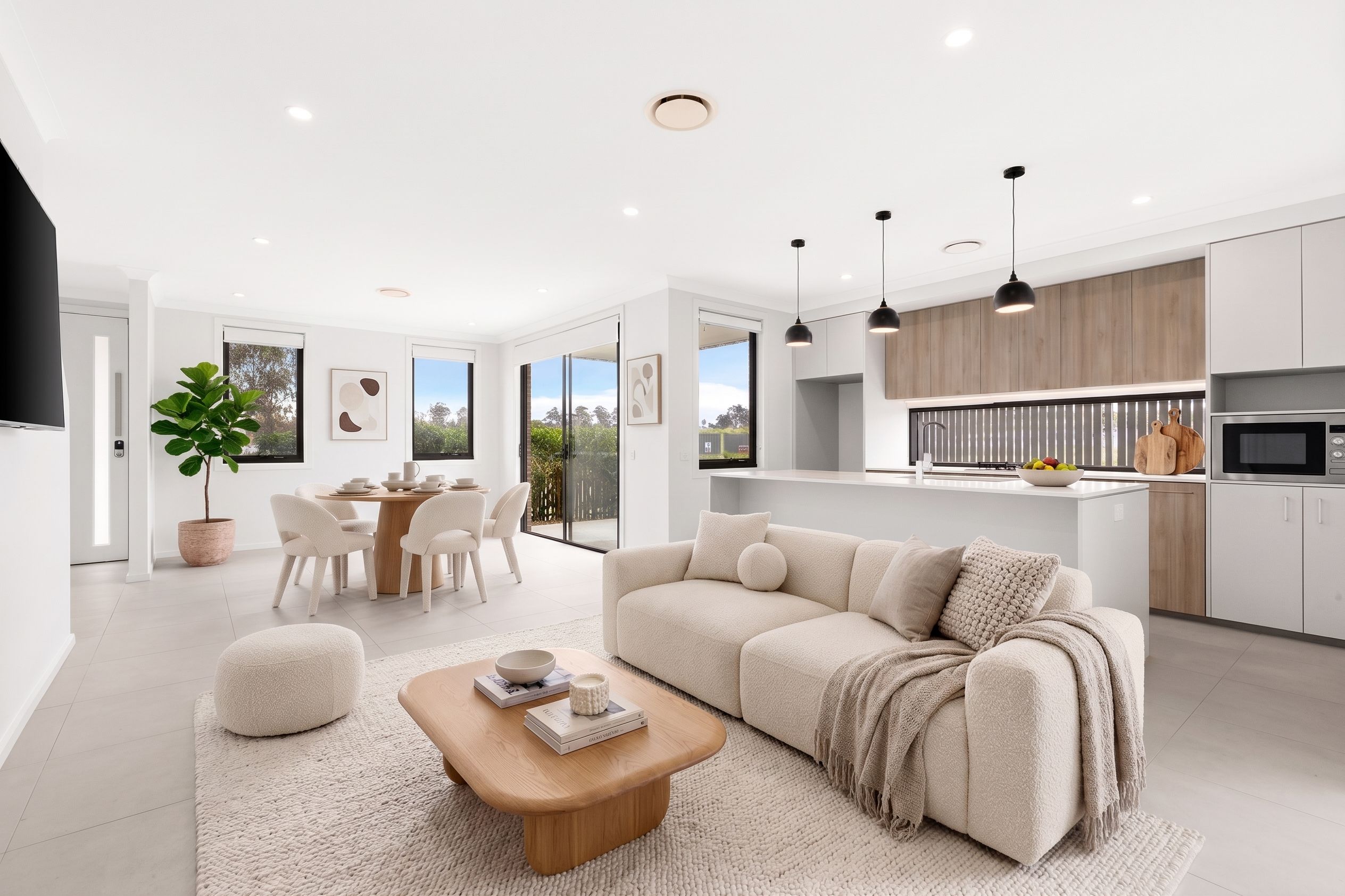 Modern, Corner Positioned Family luxury in the family friendly Altrove Estate! — photo 4 of 18