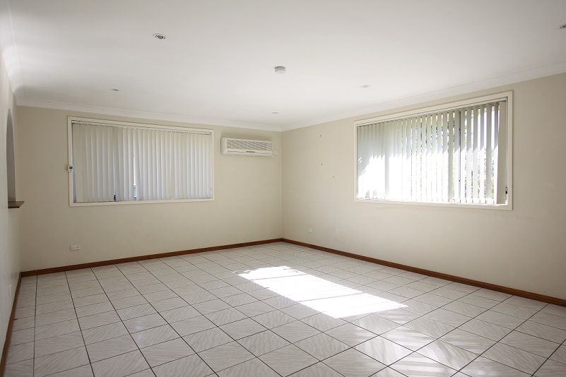 12 Talbot Place, Ingleburn, NSW 2565