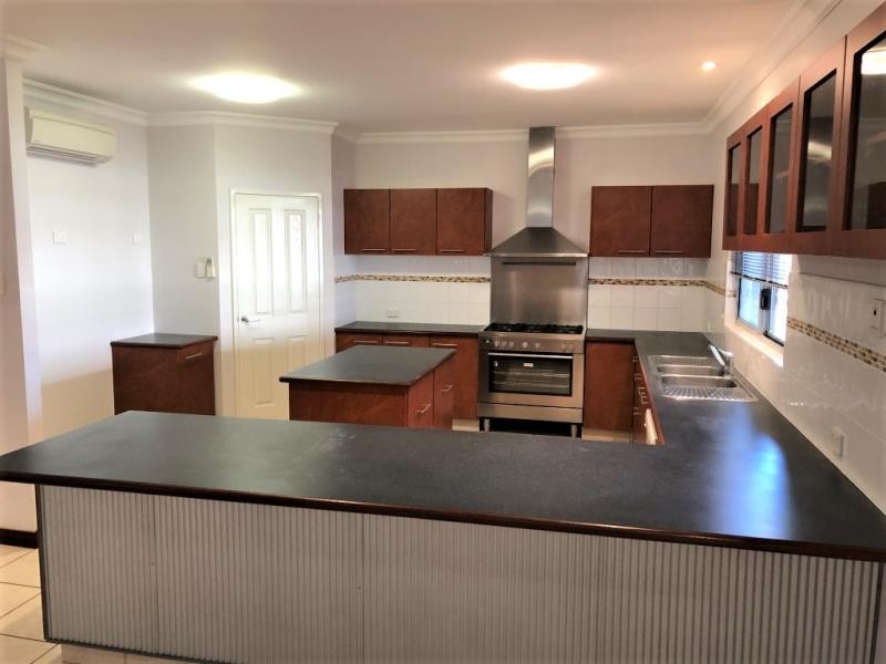32 Walkington Circle, Millars Well, WA 6714