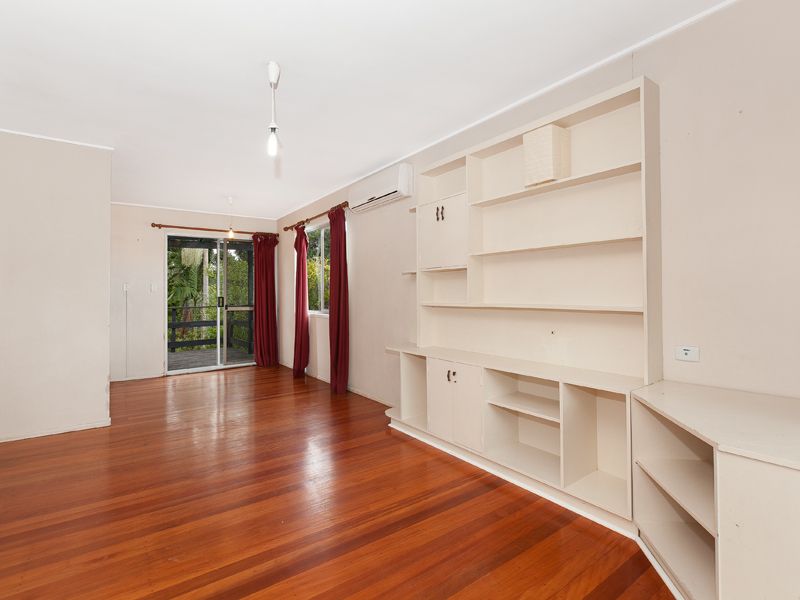 72 Camelia Avenue, Everton Hills, QLD 4053