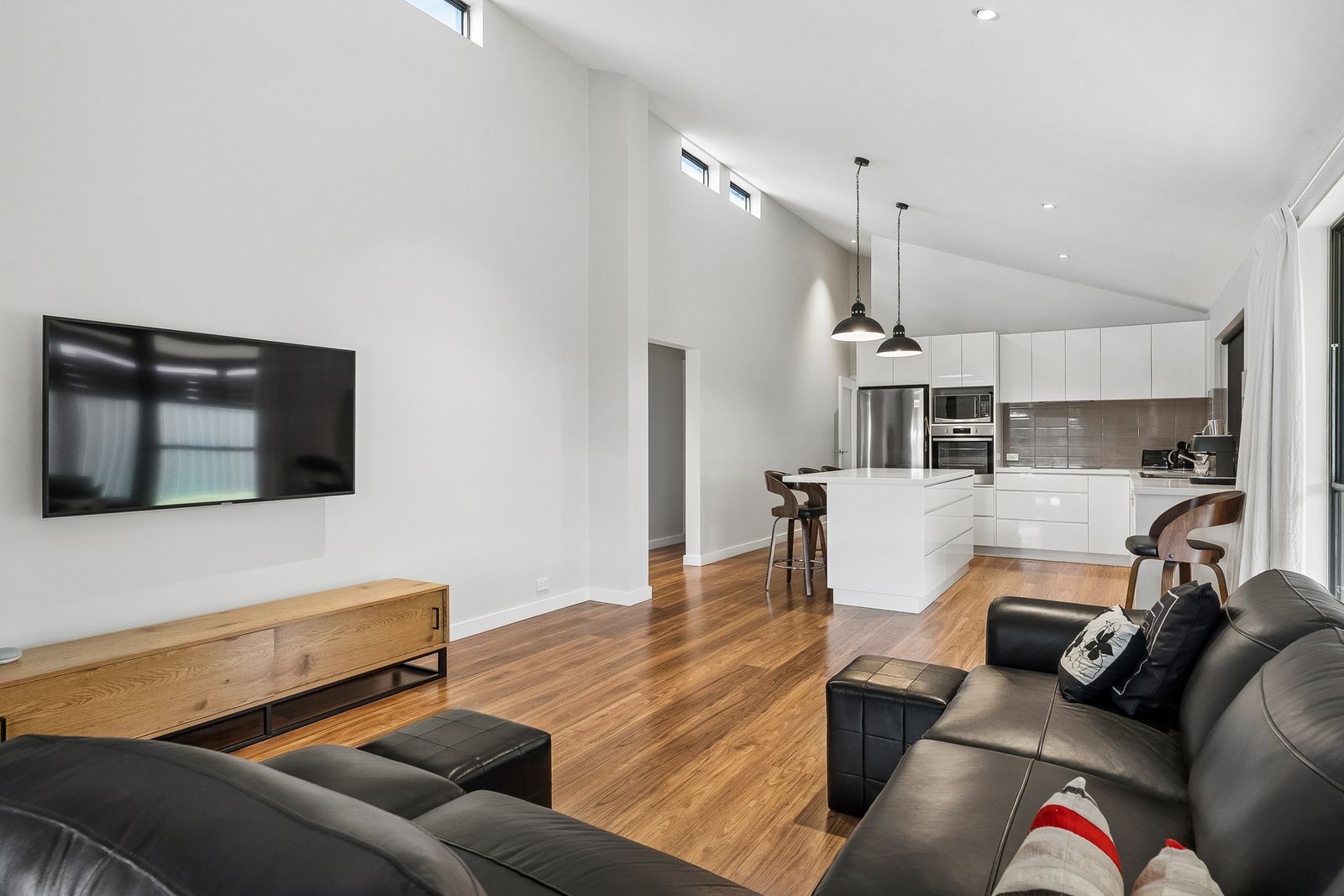 28 River Street — photo 5 of 18