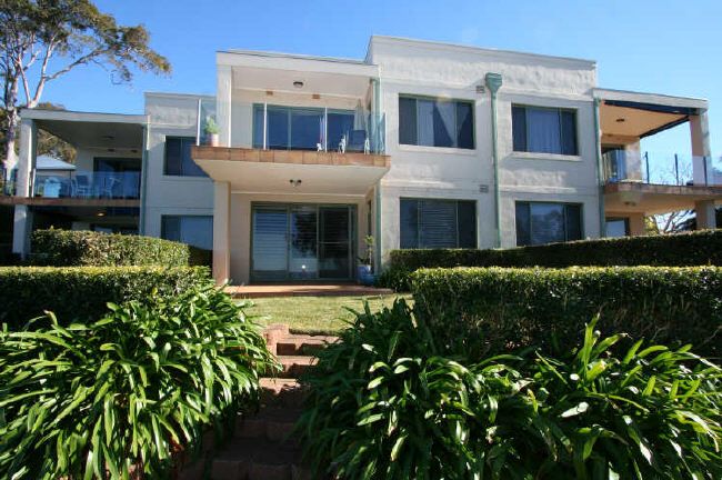 2/8 Ambrose Street, Carey Bay, NSW 2283