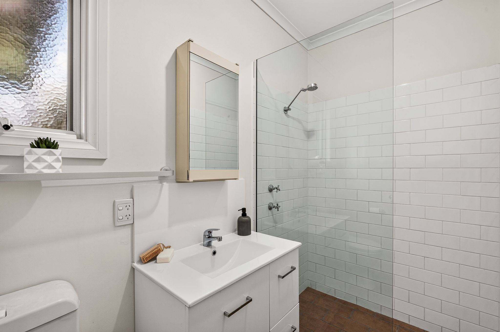 18 Vernon Street — photo 24 of 29