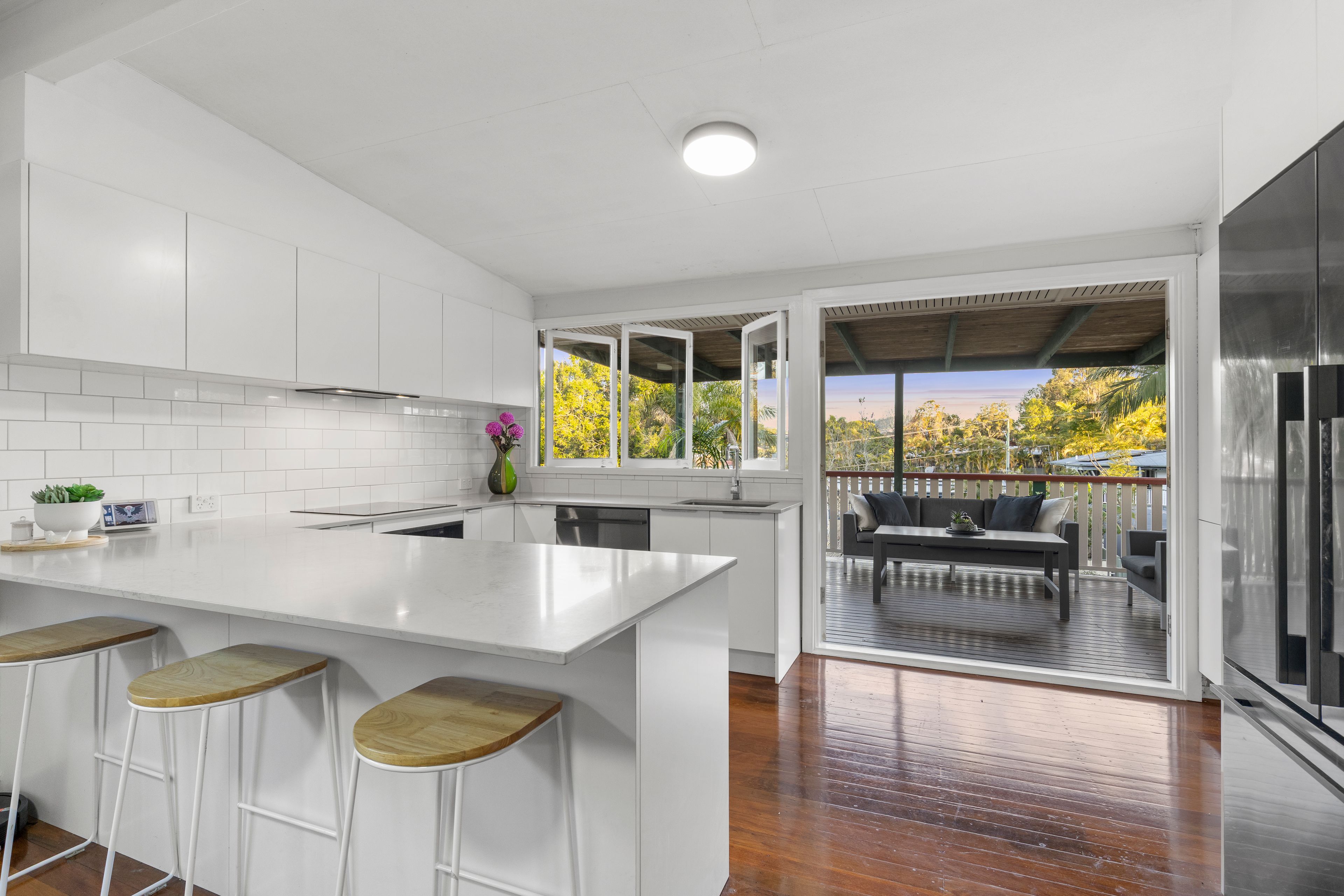 11 Allara Crescent, Ferny Hills, QLD 4055