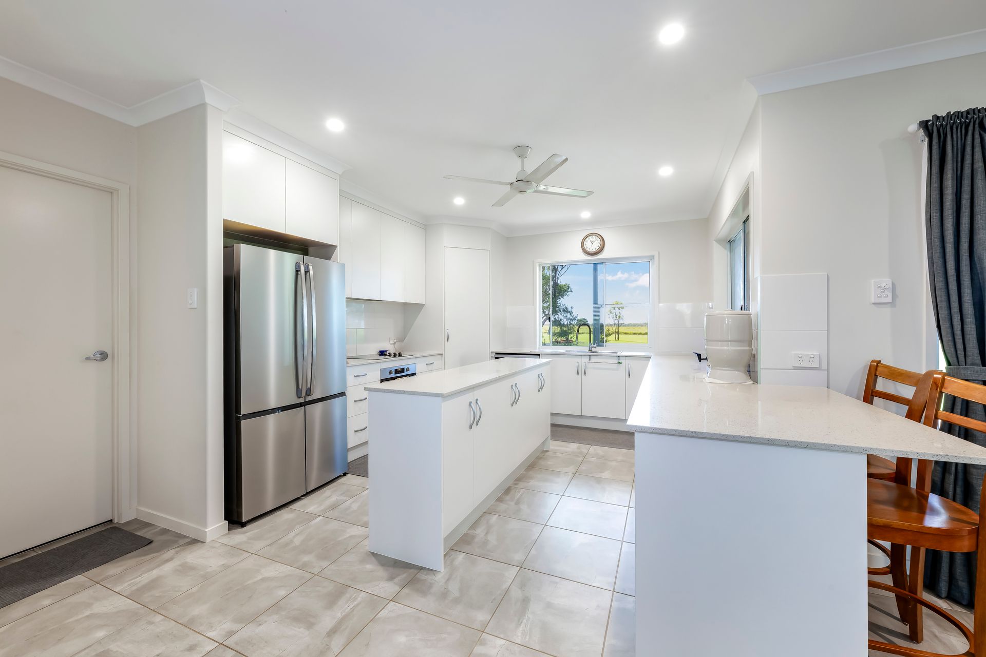 1065 Elliott Heads Road — photo 8 of 30