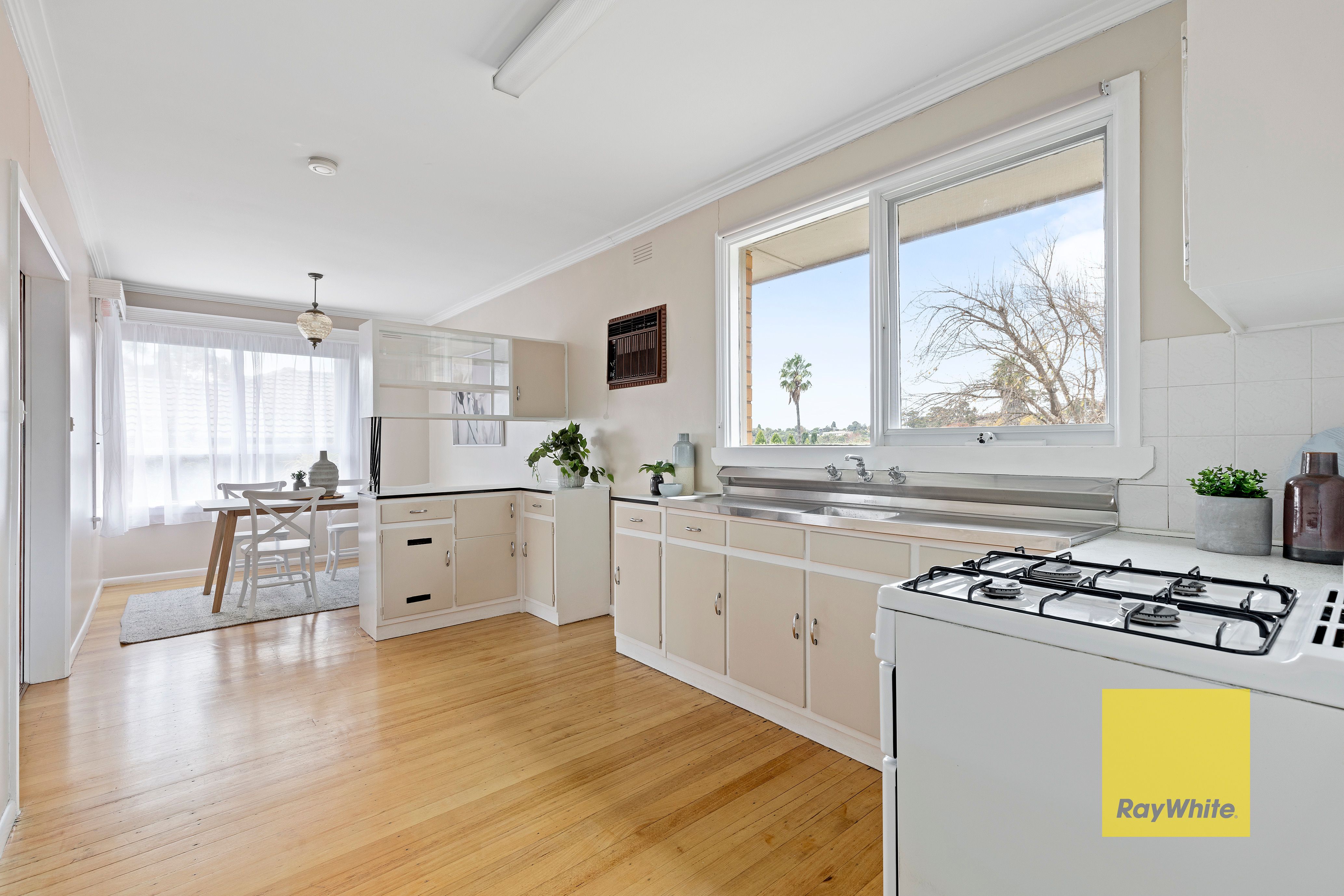 37 Barrabool Road, Belmont, VIC 3216