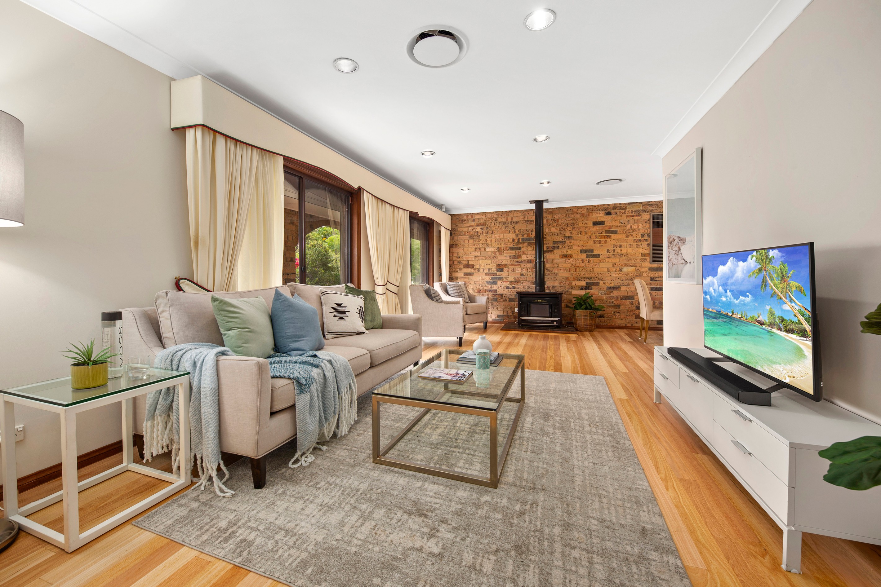 6 Connor Place, Illawong, NSW 2234