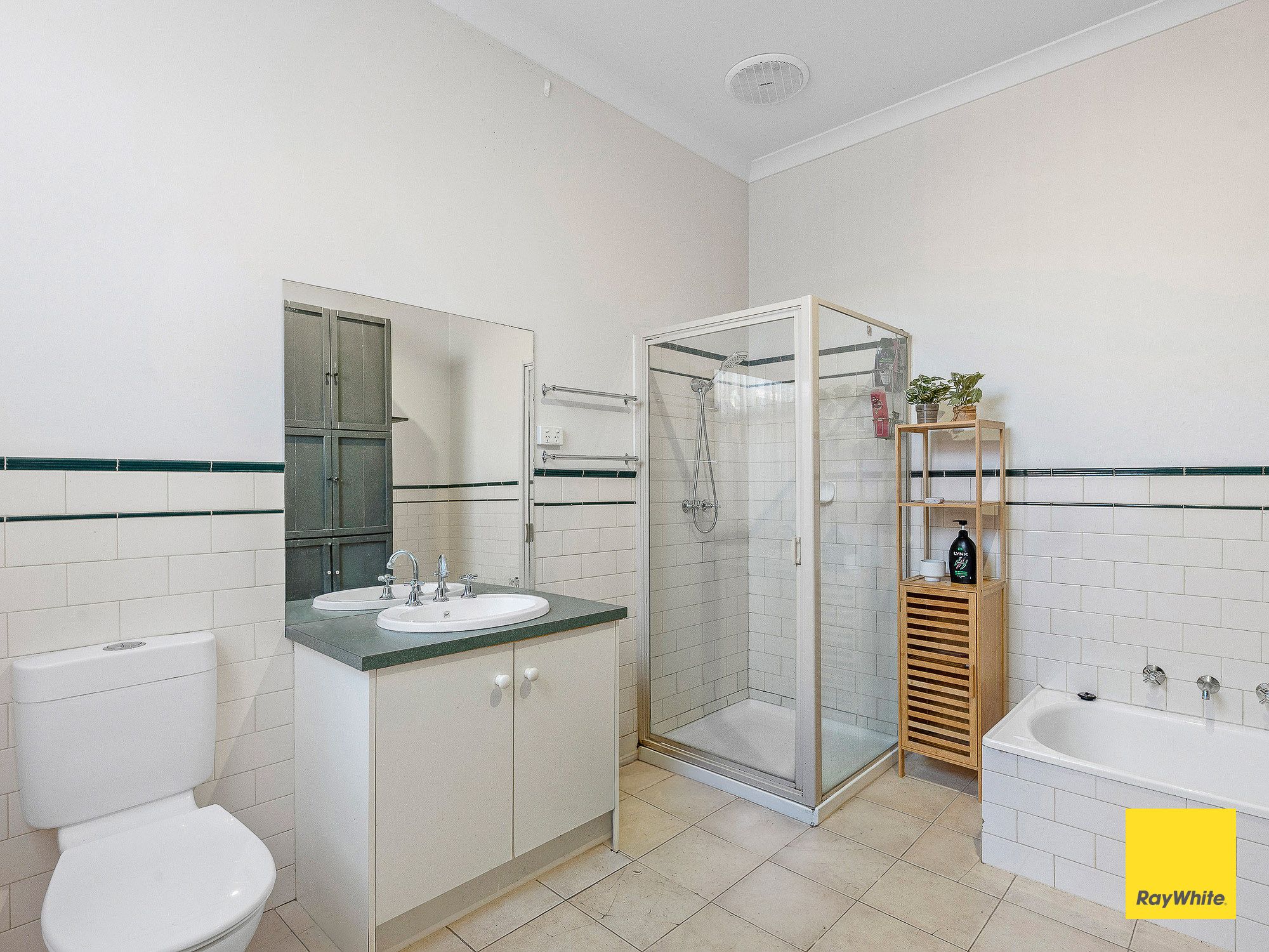 130-132 Williamson Street — photo 15 of 23