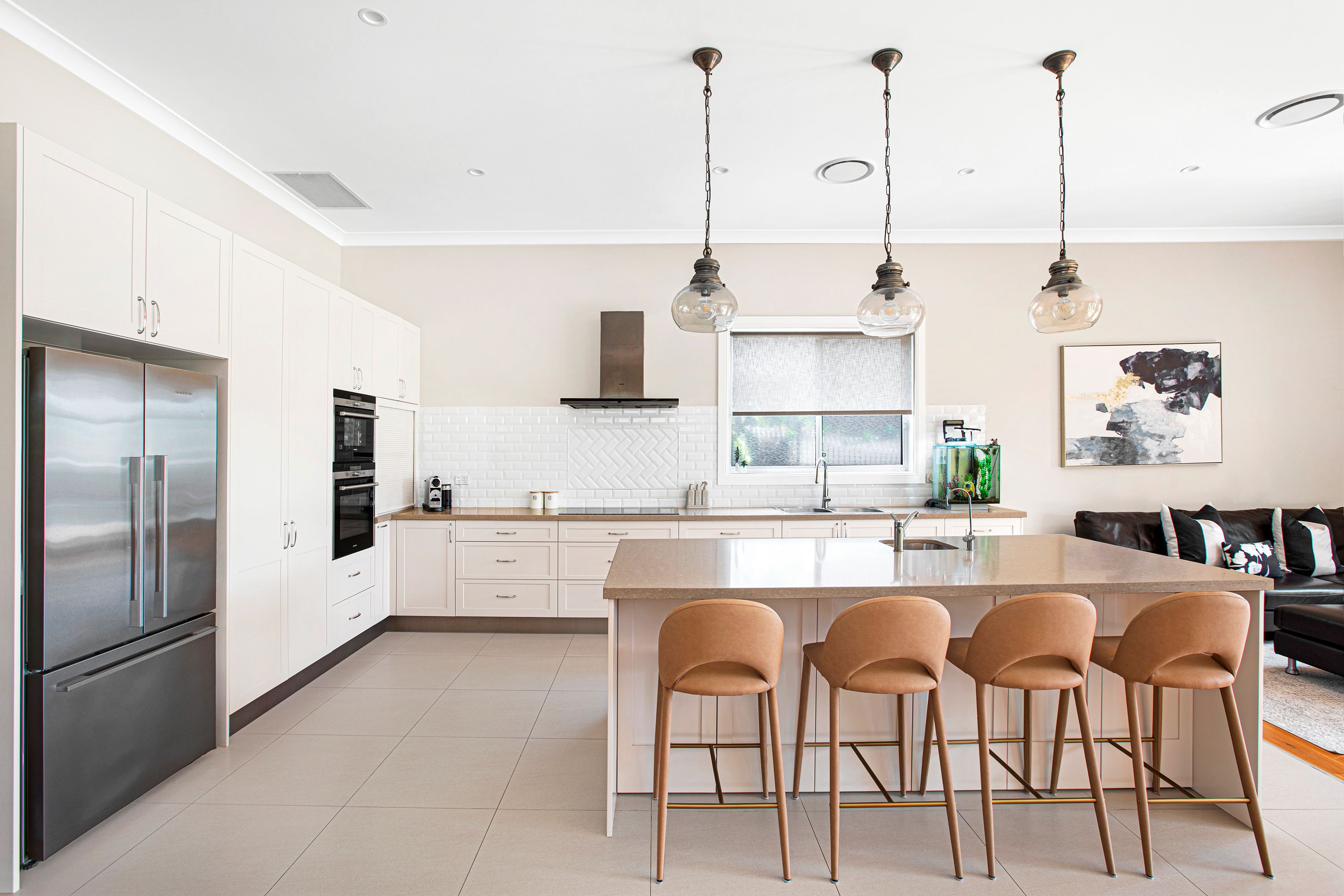36 Lancelot Street — photo 3 of 12