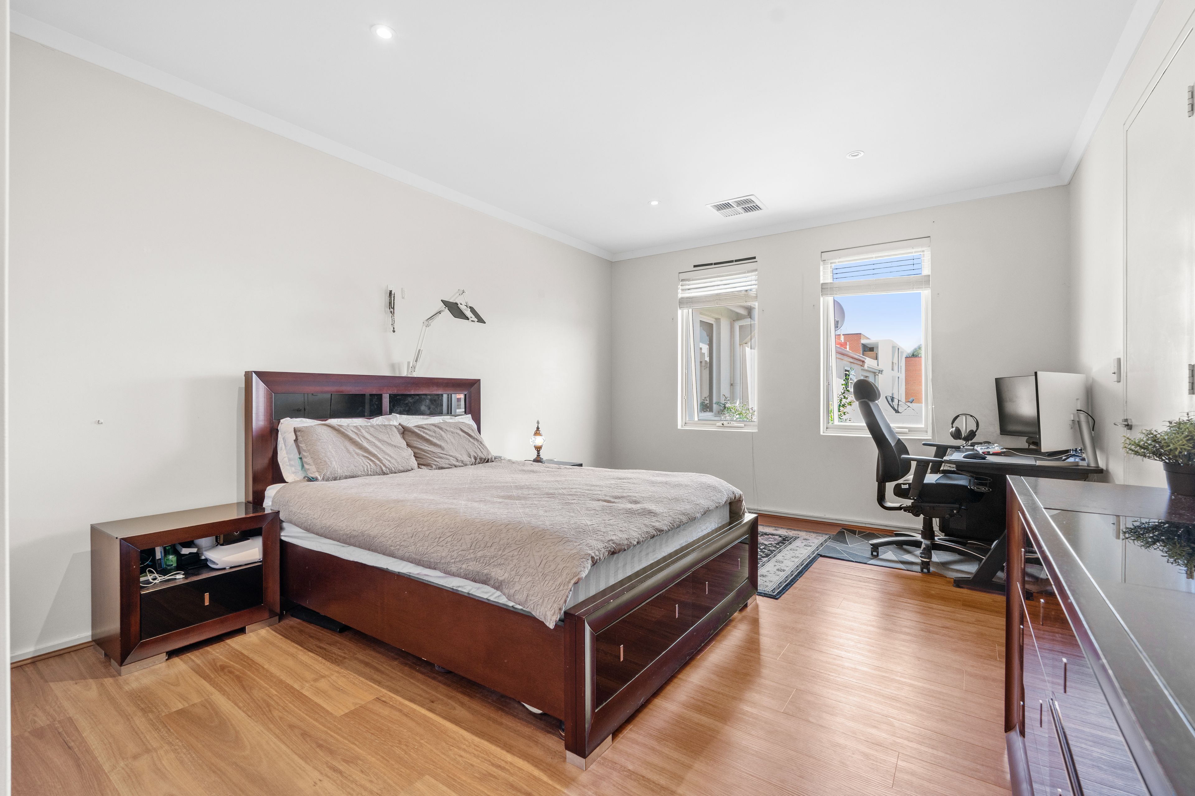 17 Pimlico Place — photo 16 of 24