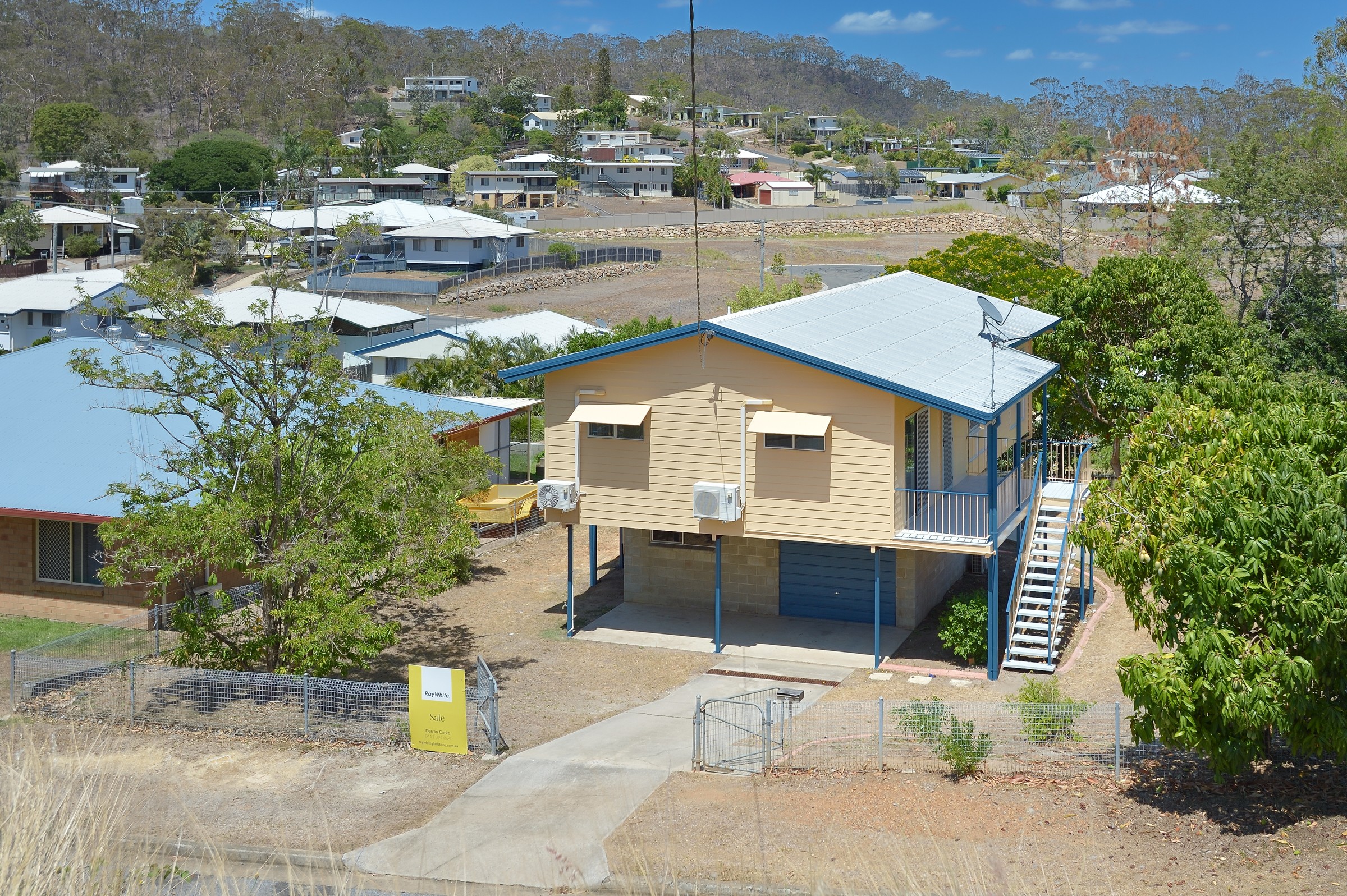 20 Flounder Crescent, Toolooa, QLD 4680