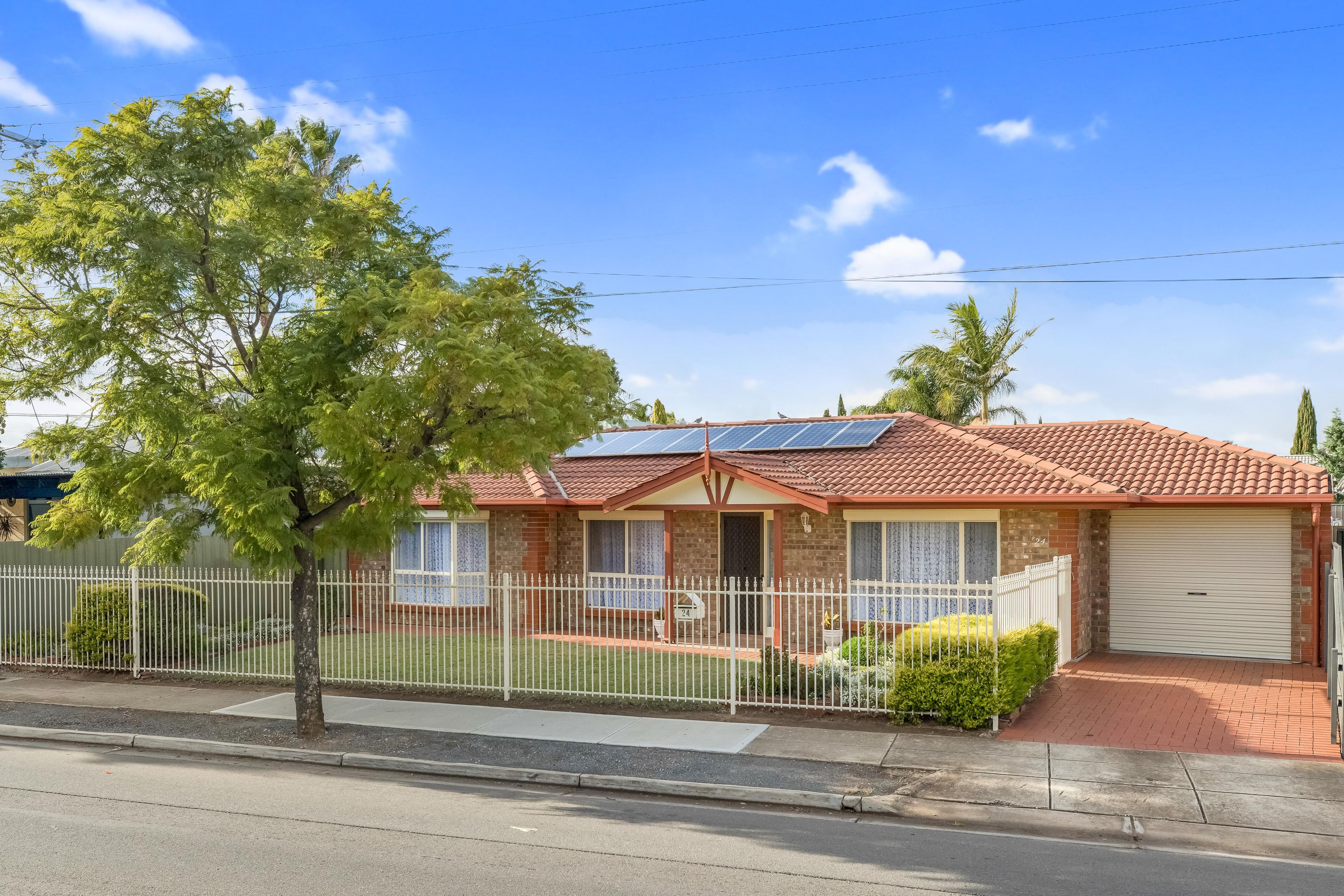 24 Birkalla Terrace, Plympton SA 5038