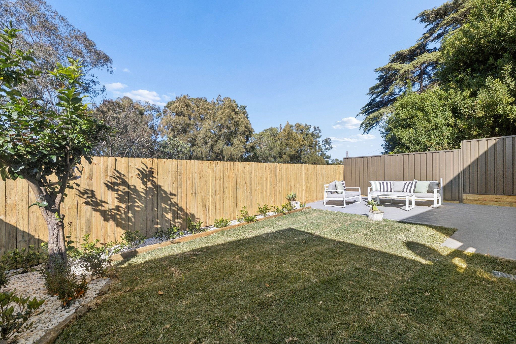 4 Richard Avenue — photo 17 of 19