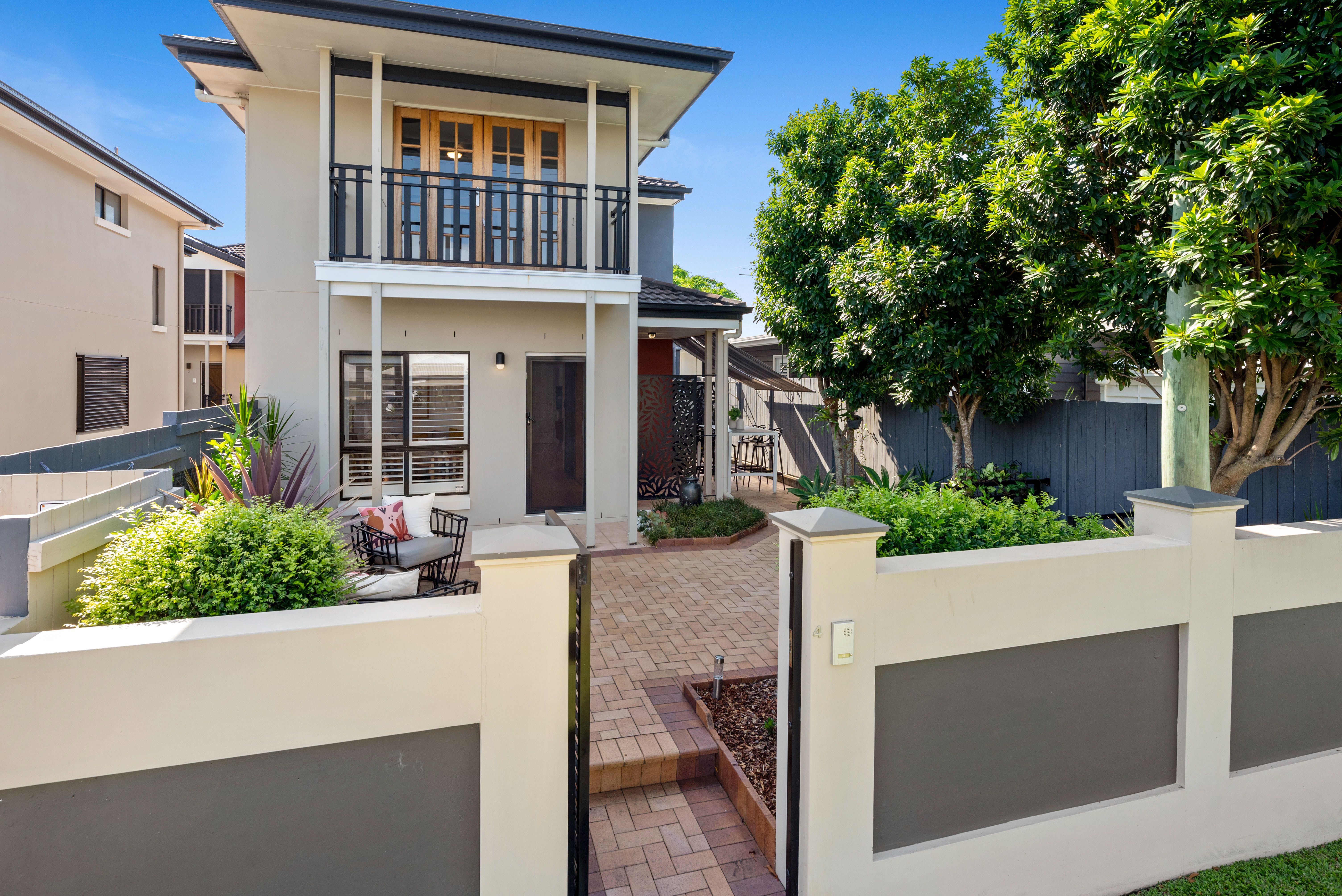 74 Orana Street, Carina QLD 4152