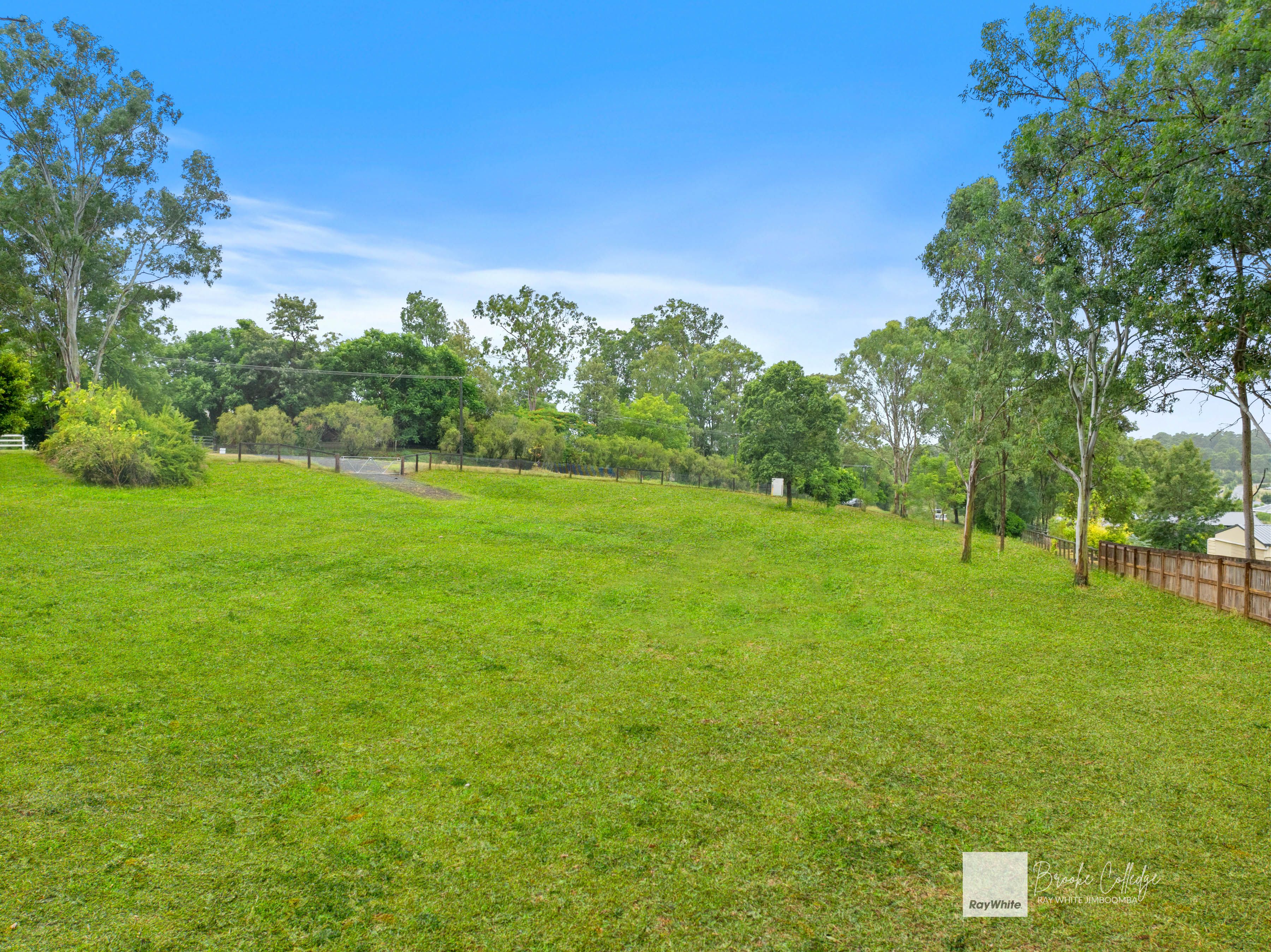 20 Falconer Road, Woodhill, QLD 4285
