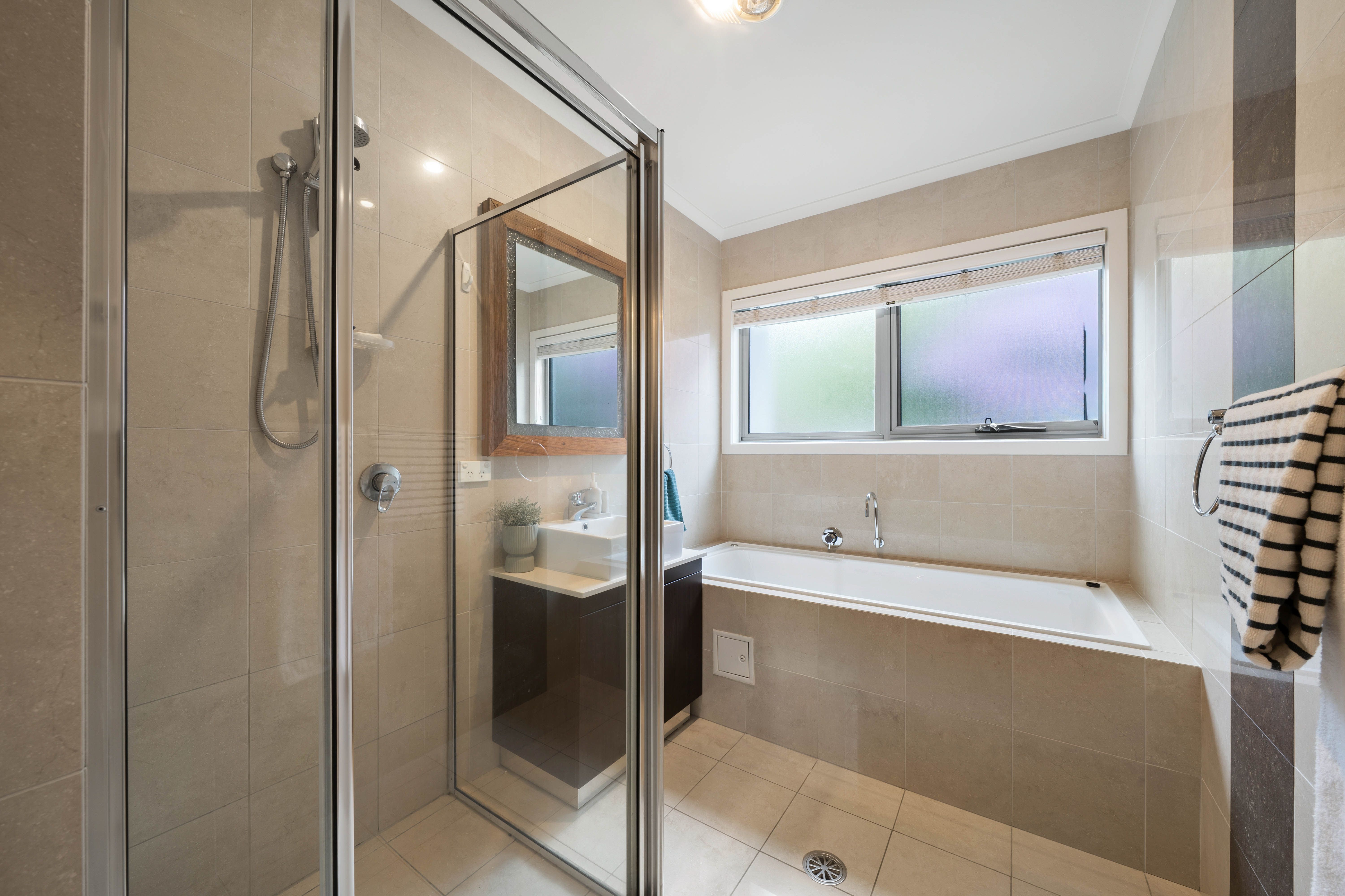 6/24 Bindaga Place — photo 12 of 18