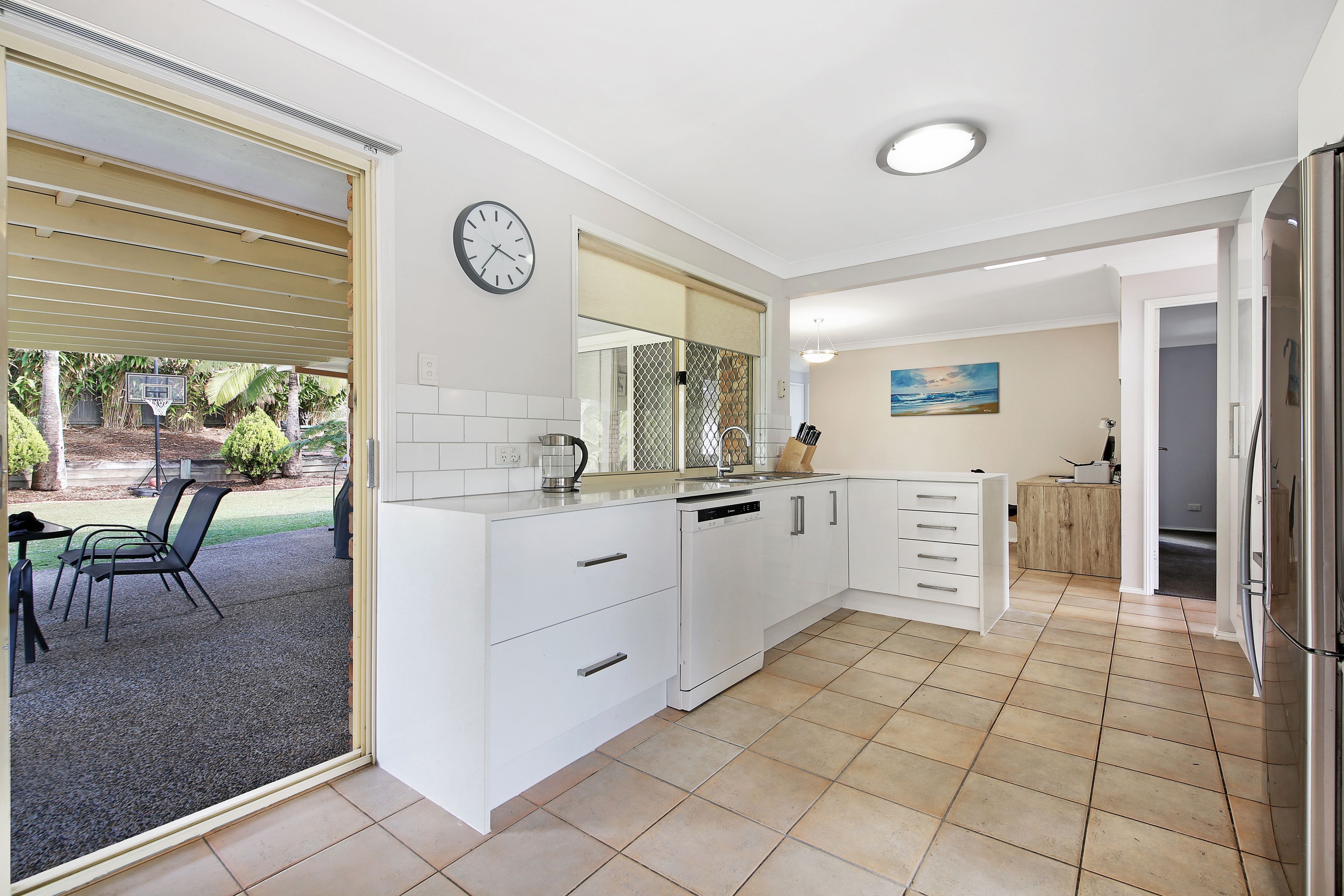 37 Allied Drive, Arundel, QLD 4214