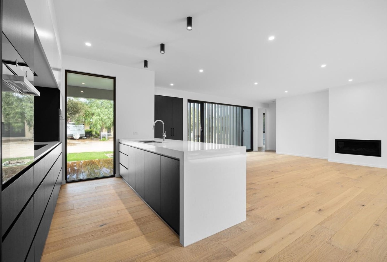 3A Leura Crescent, Rosebud, VIC 3939