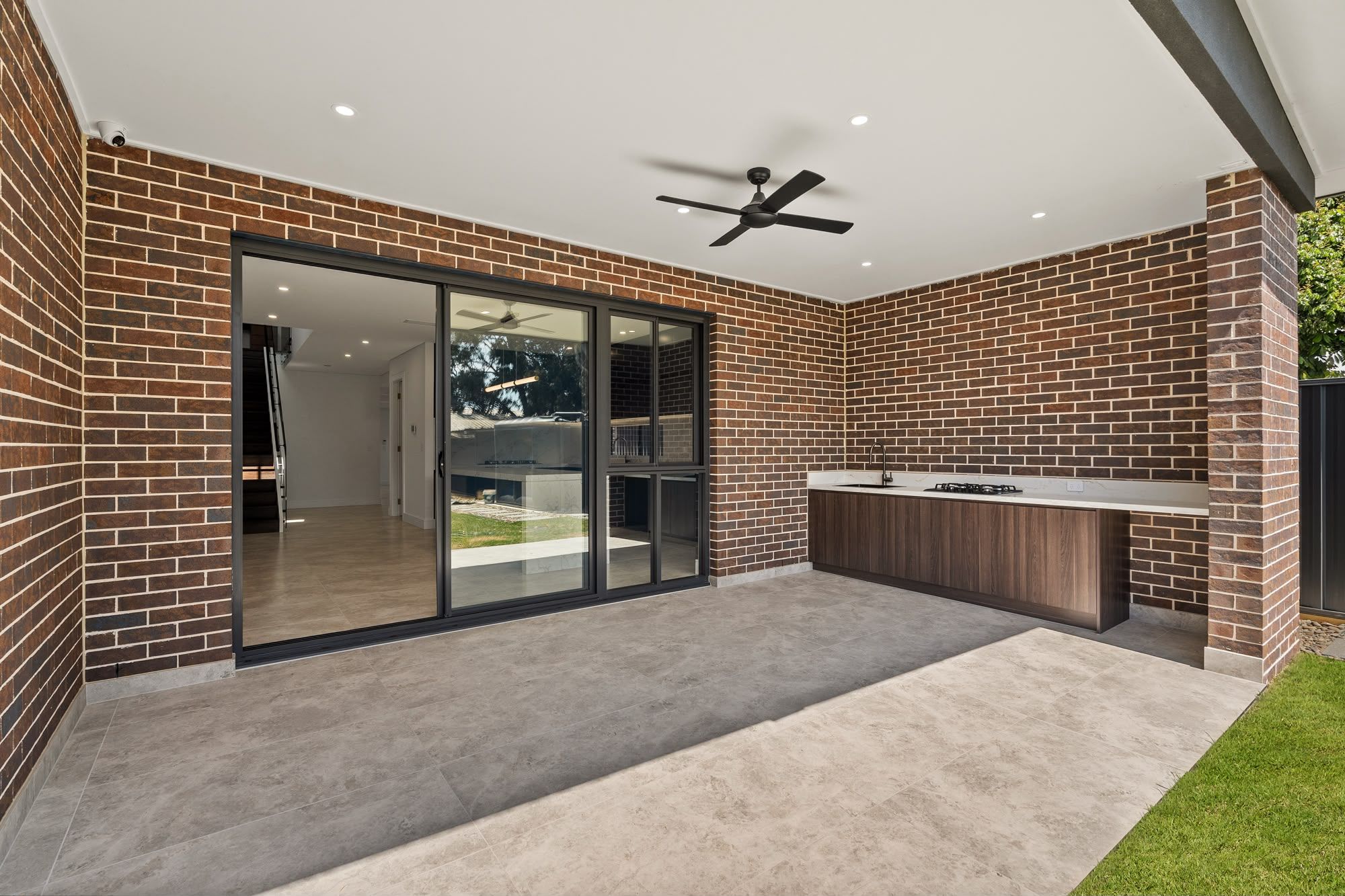 367 Cabramatta Road West — photo 13 of 23