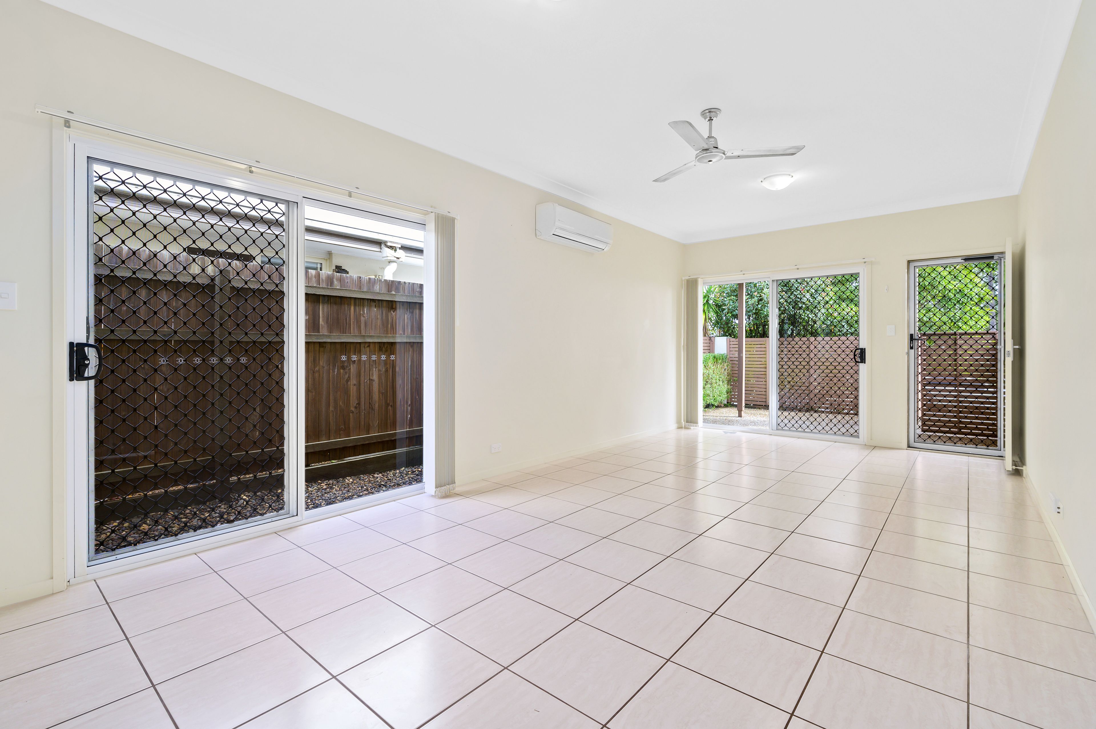 50 Park Edge Drive, Springfield Lakes, QLD 4300