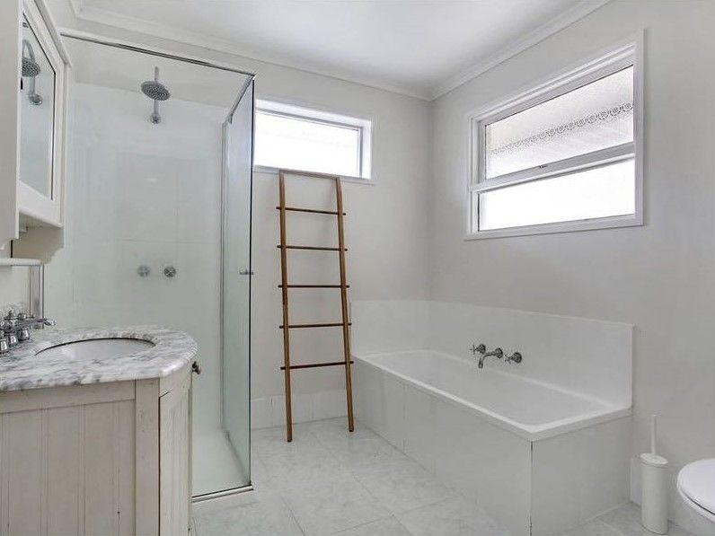 7 Coonara Avenue, Seaford, VIC 3198