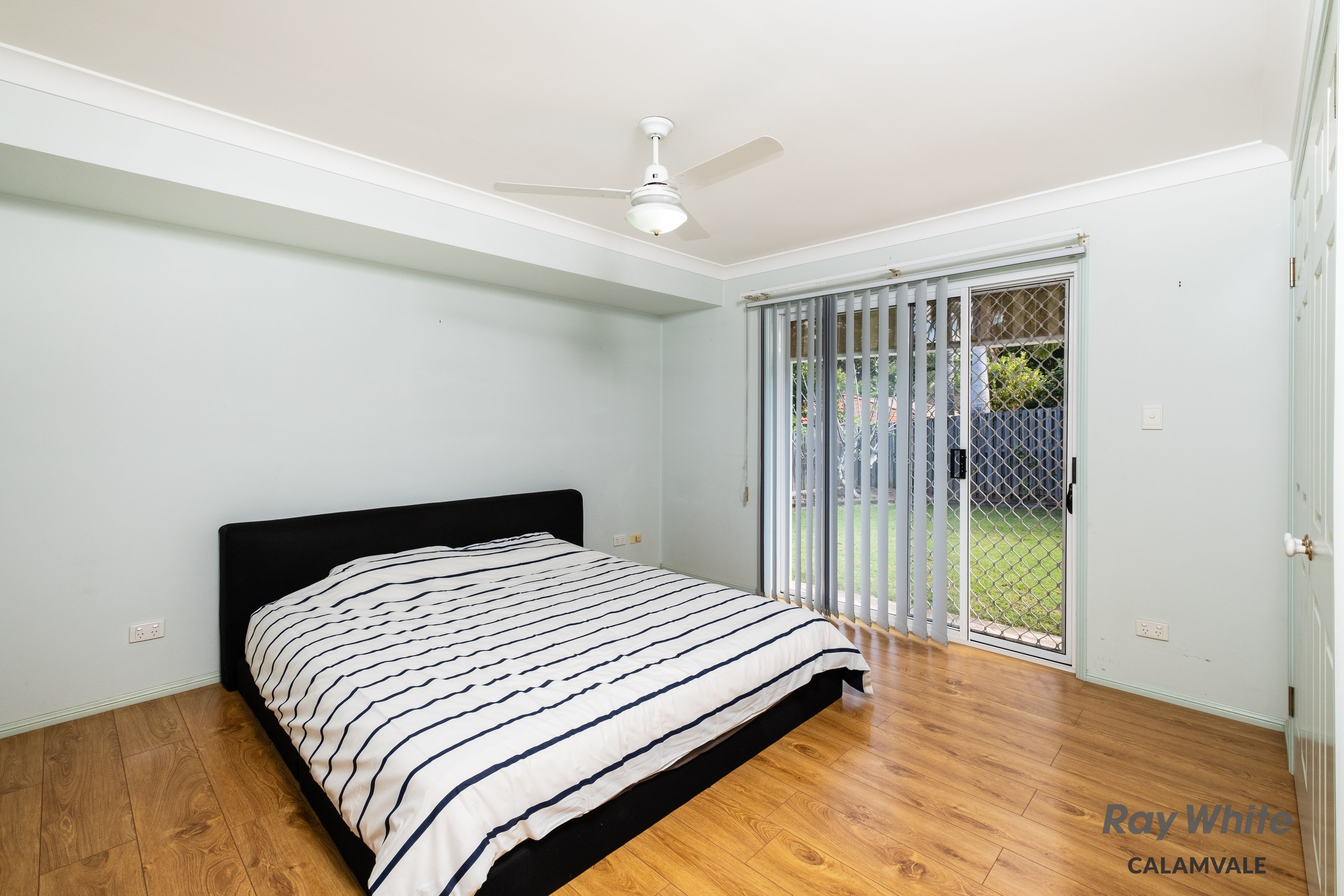 6 Vanda Close — photo 9 of 22
