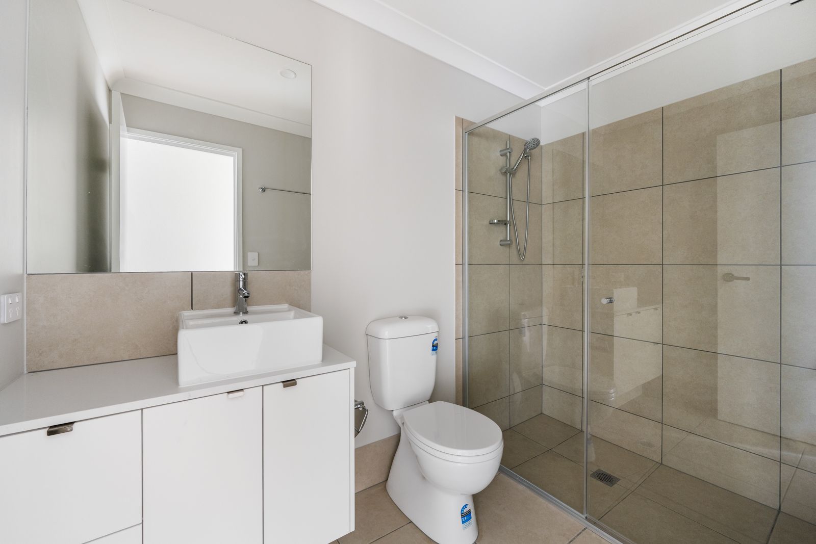 1/104 Pierro Place — photo 8 of 11