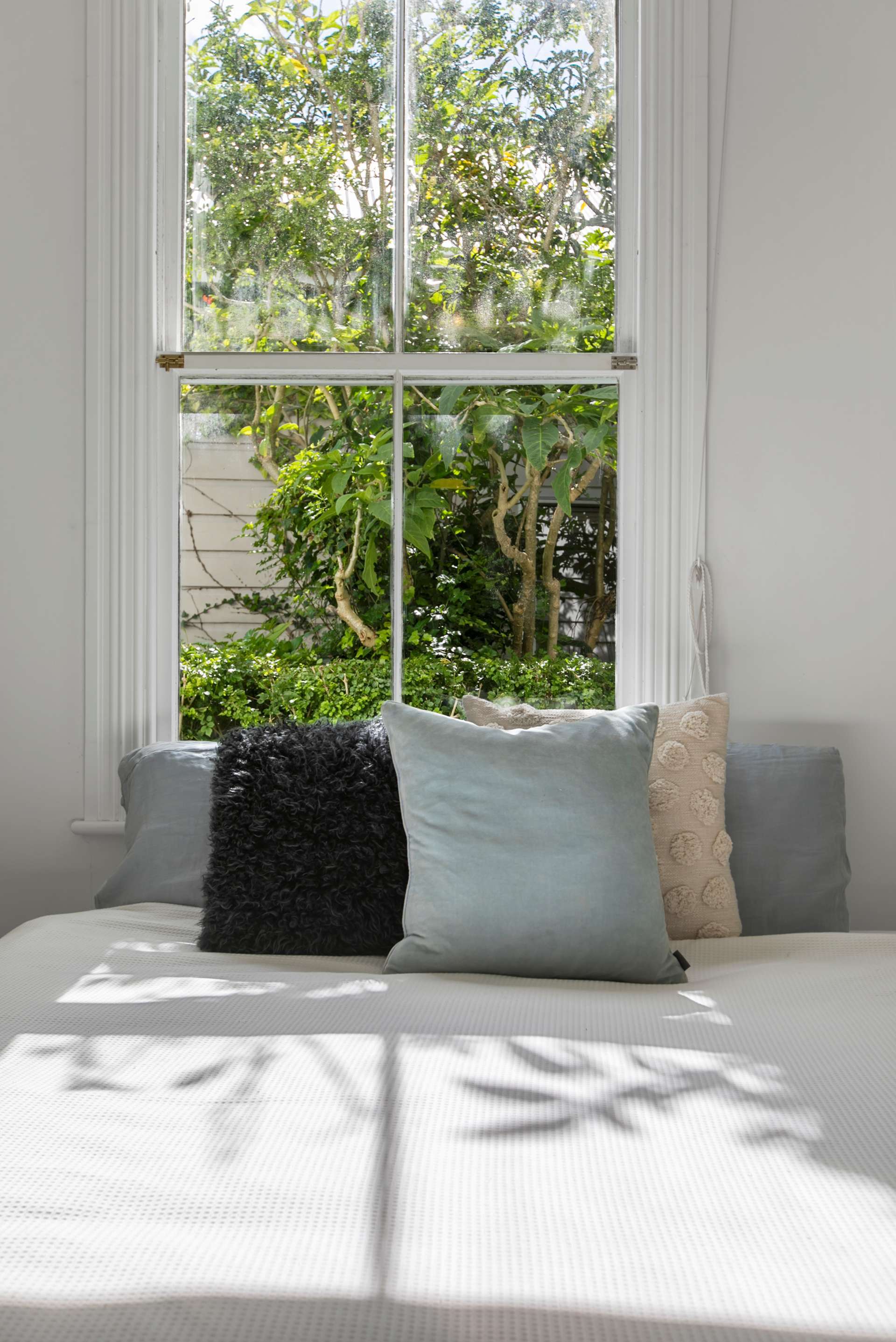 531 New North Road photo 7