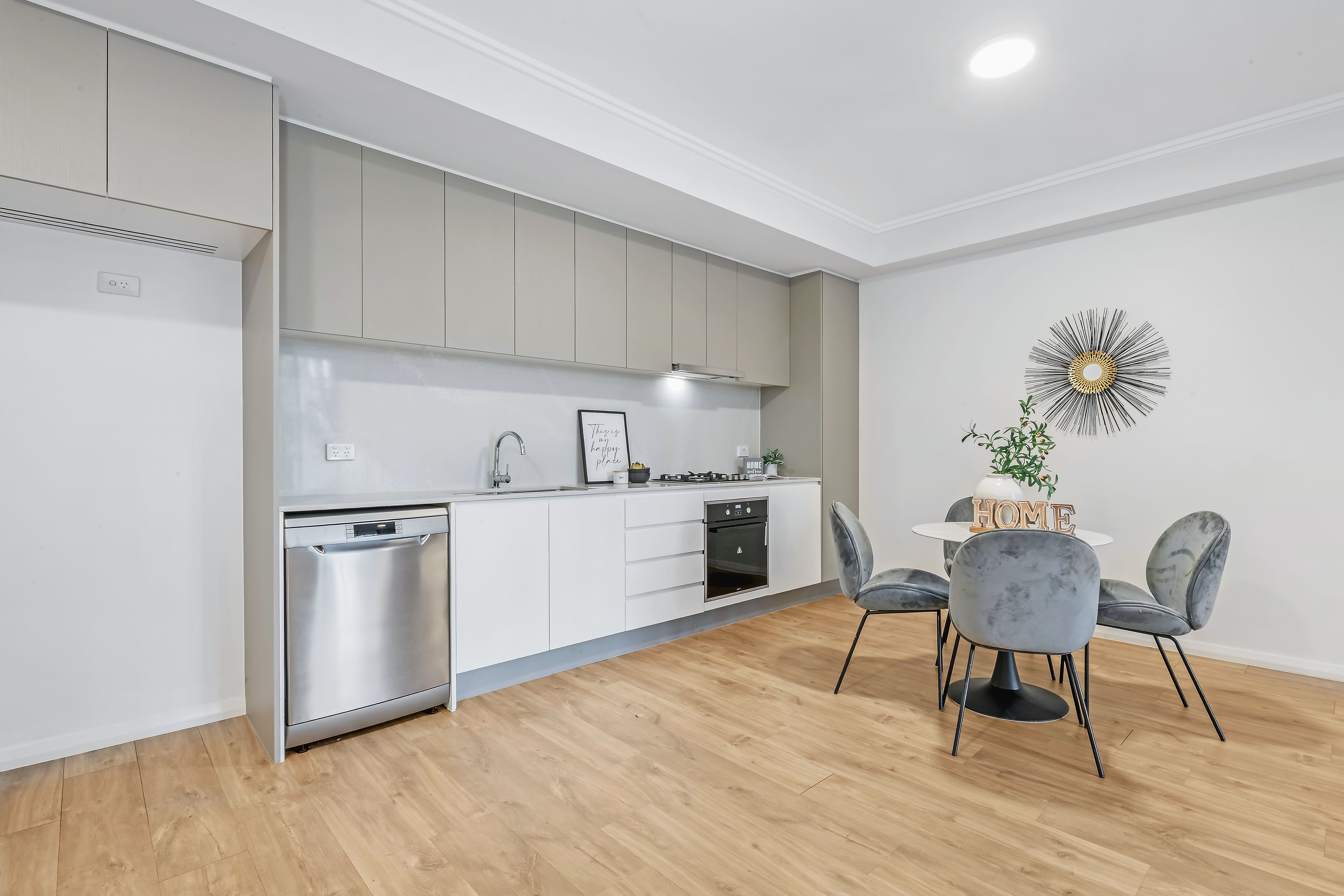 G08/9C Terry Road — photo 3 of 8