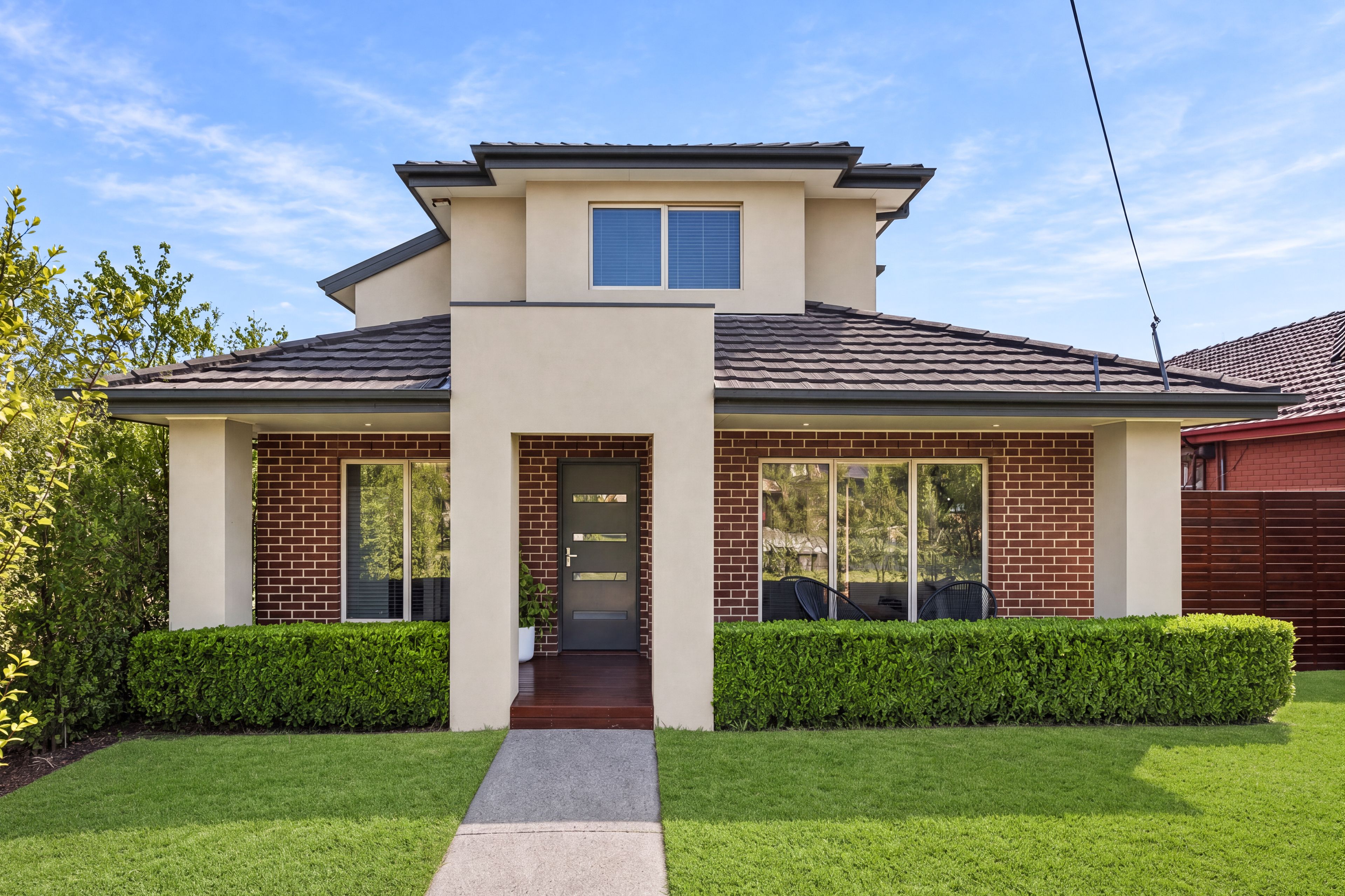 1/6 Merrilands Road — photo from Ray White Reservoir