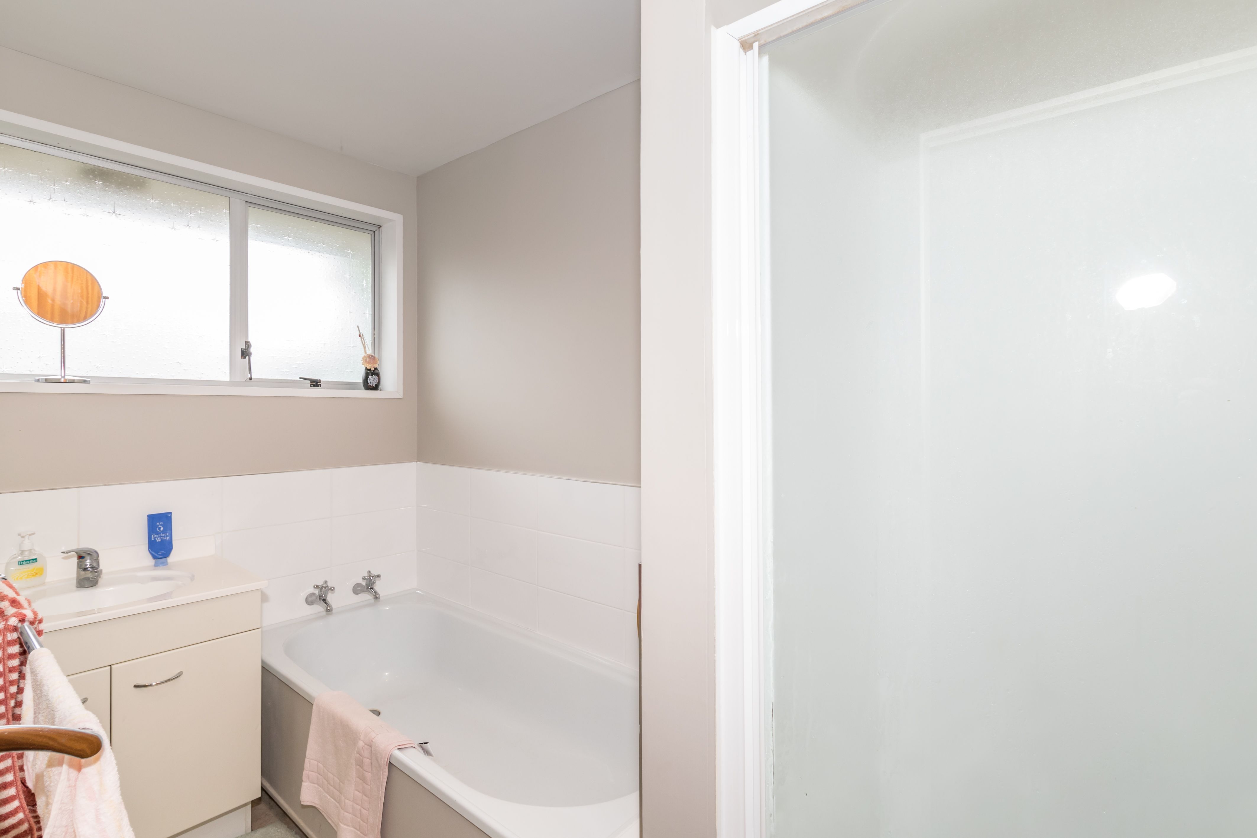 8a Ansonby Street, Avonhead, Christchurch City