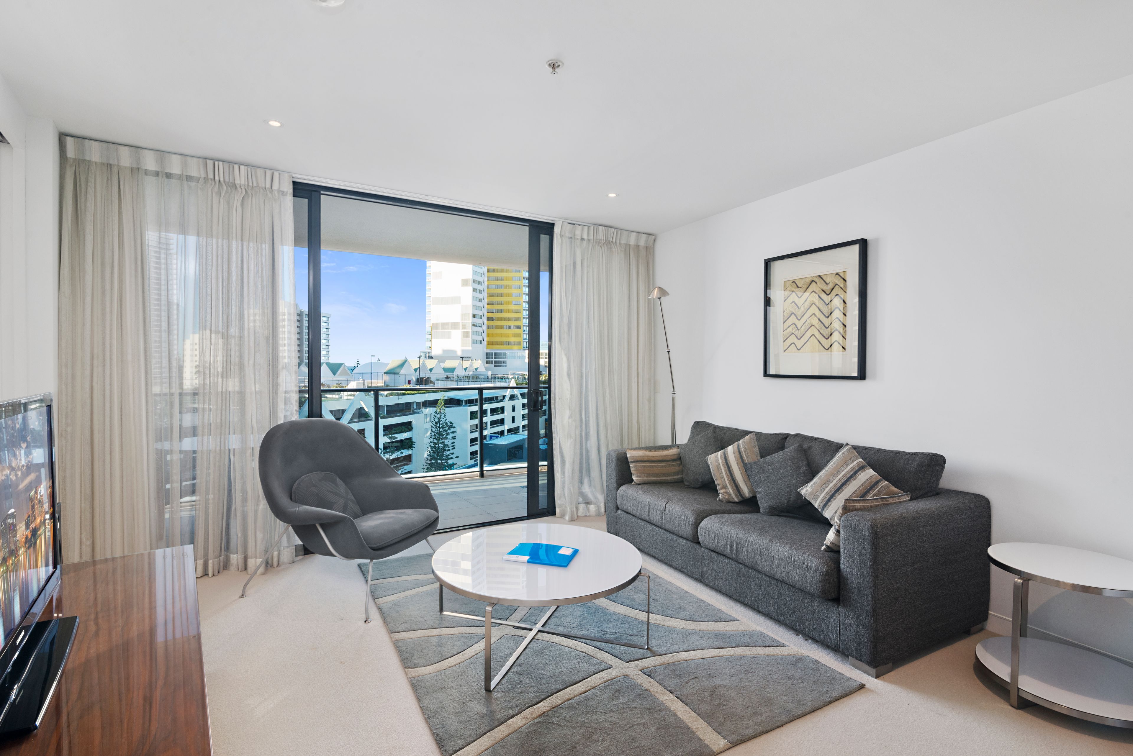 20705/21 Elizabeth Avenue, Broadbeach, QLD 4218