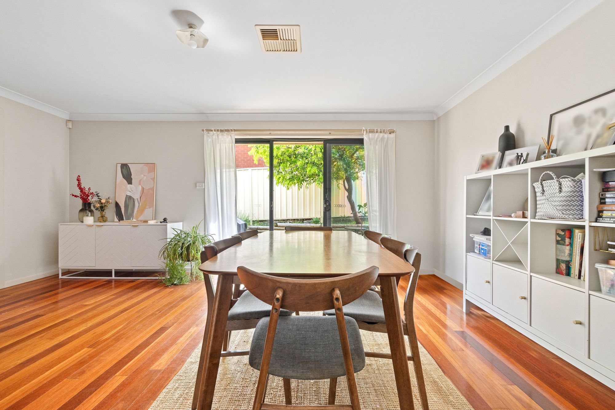 38B Brisbane Street — photo 3 of 5