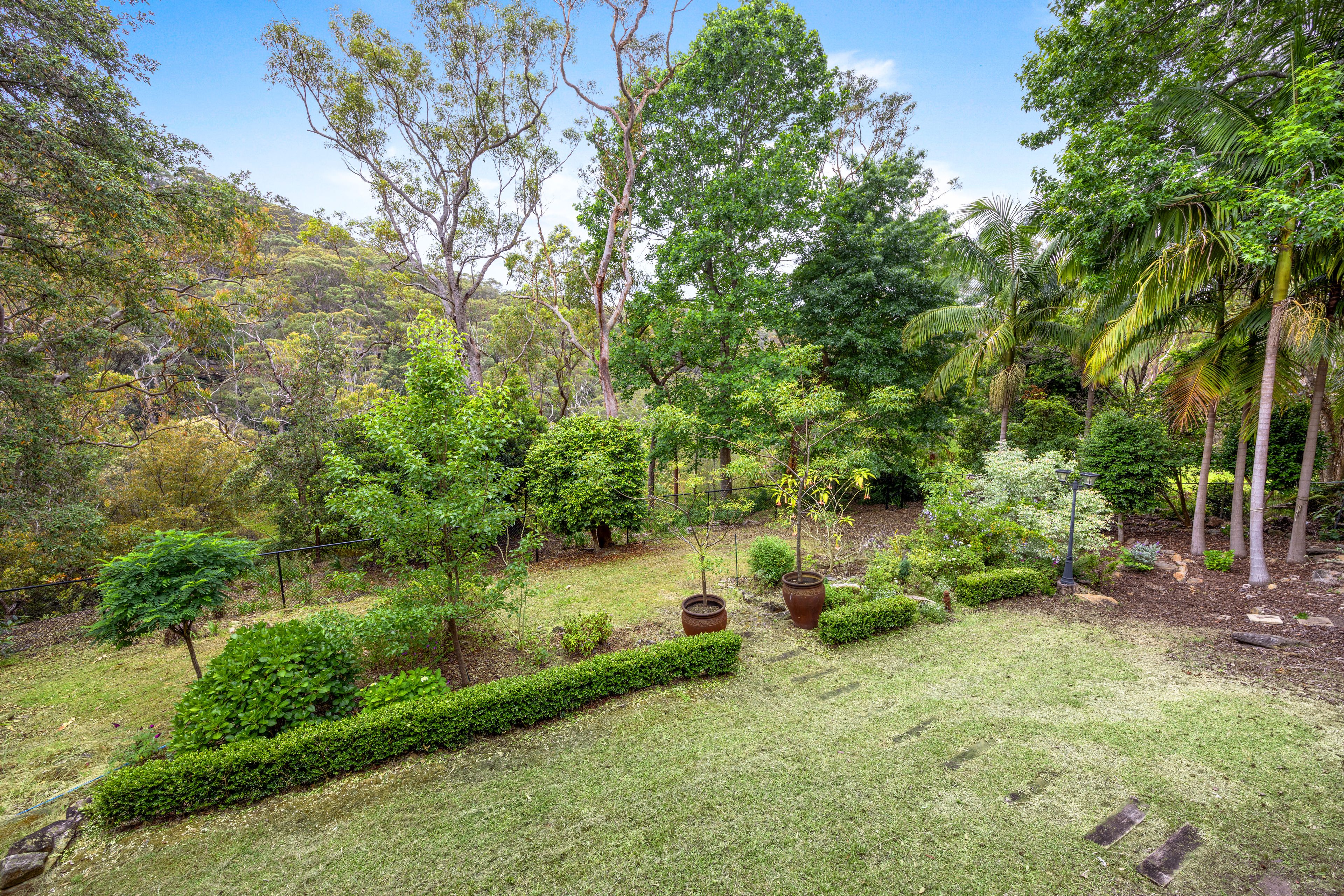 51 Melaleuca Drive, St Ives, NSW 2075