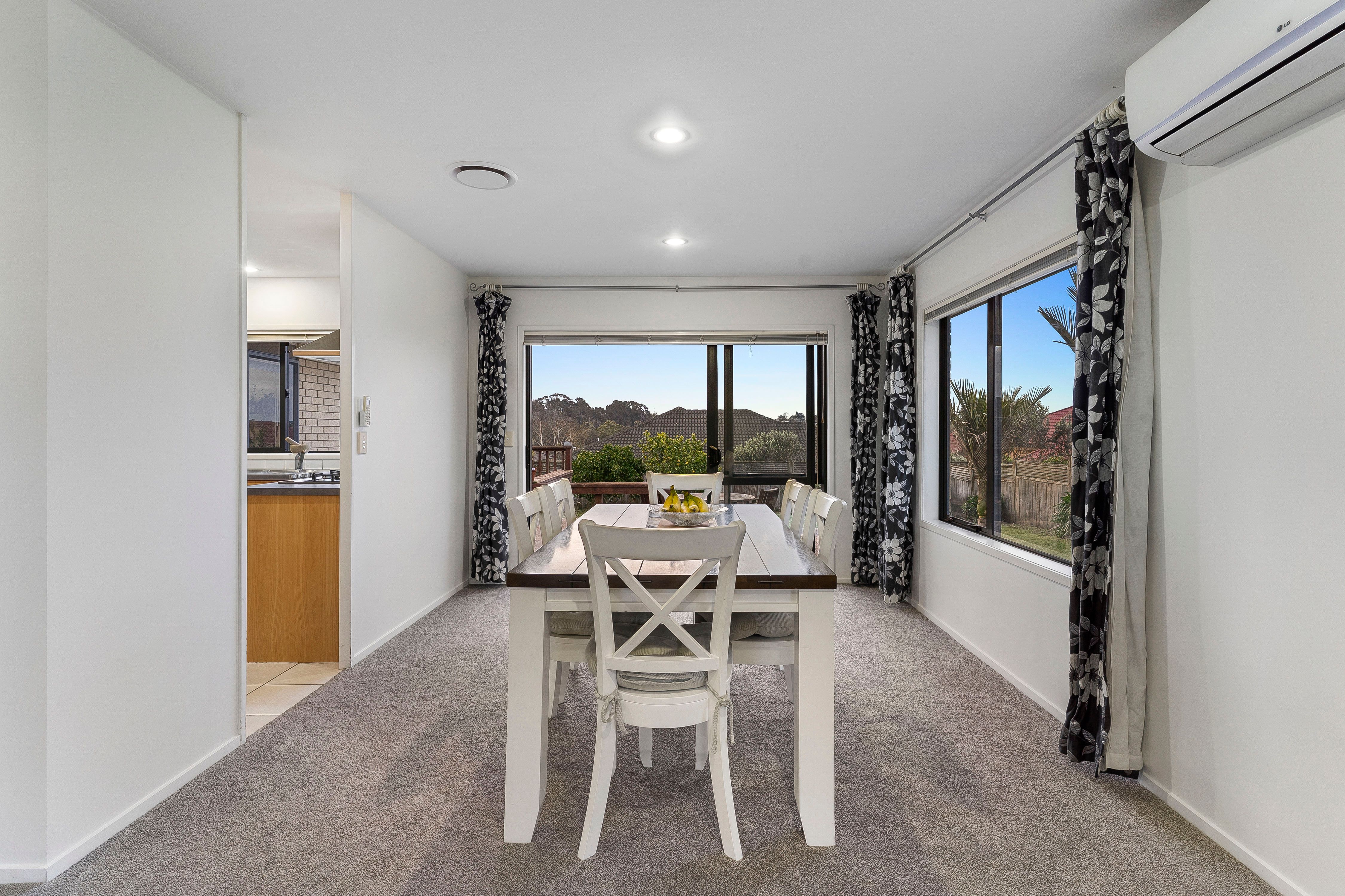 187 Sturges Road, Henderson, Waitakere City