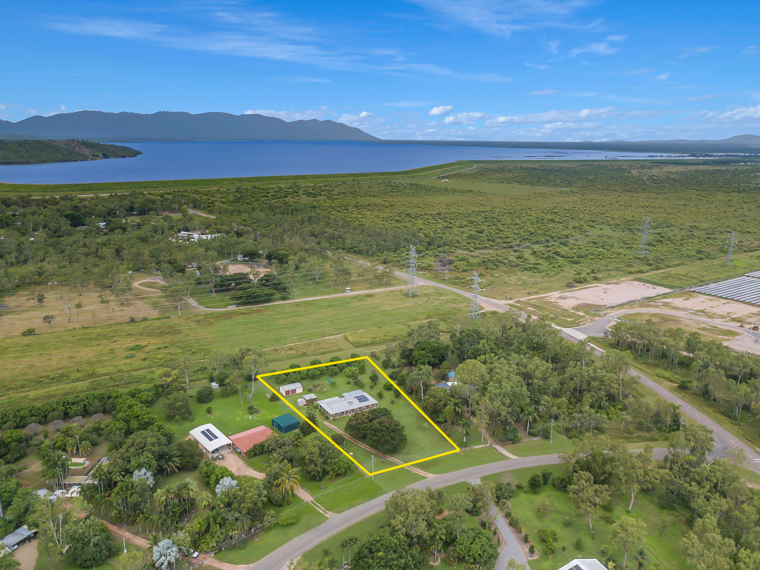 6 Bernborough Court, Kelso QLD 4815