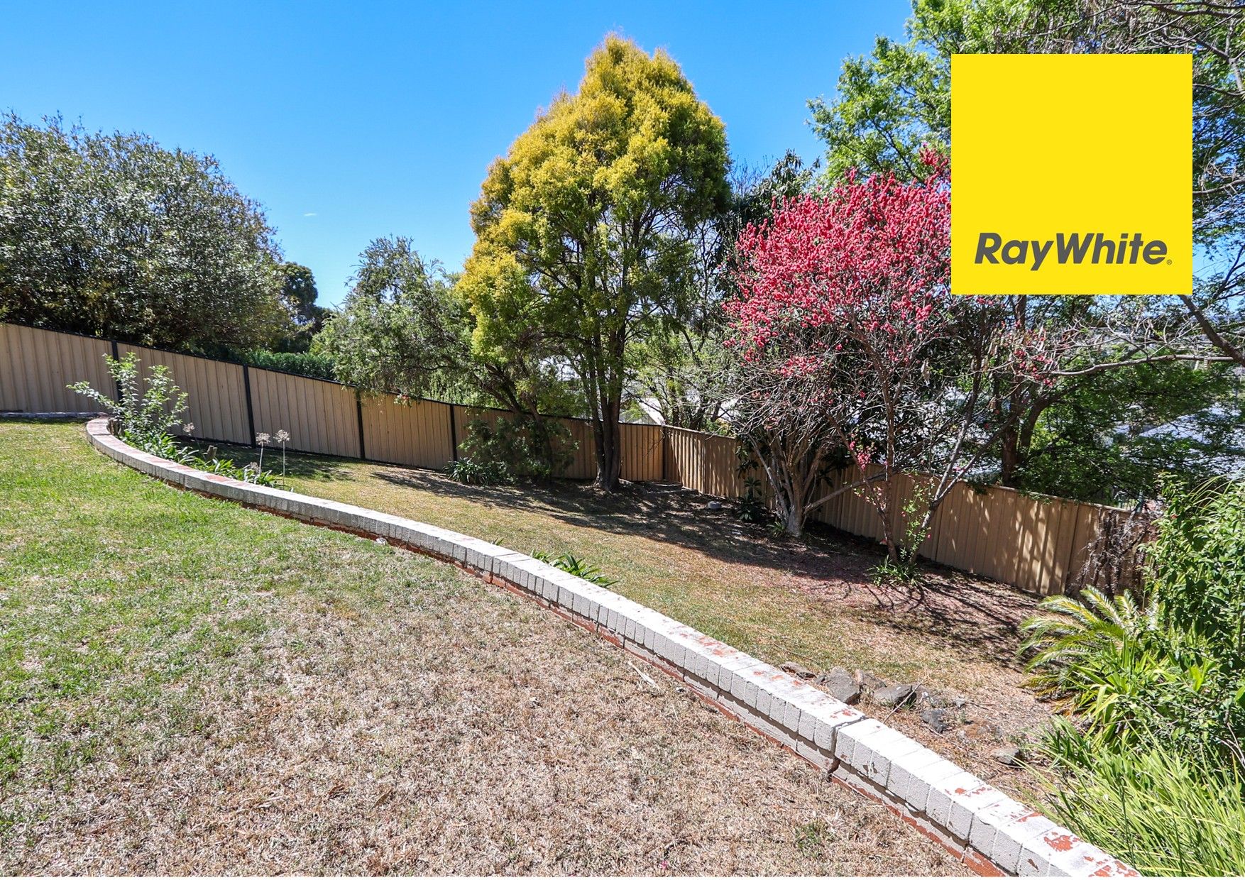 22 Lewin Street — photo 15 of 15