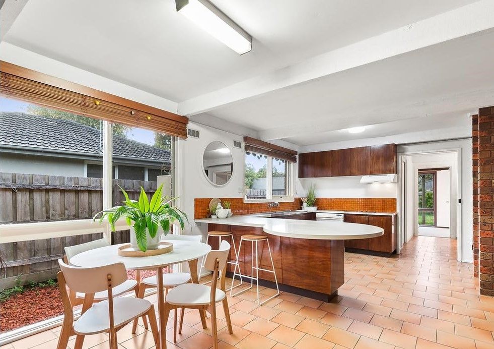 10 Fourth Avenue, Rowville, VIC 3178