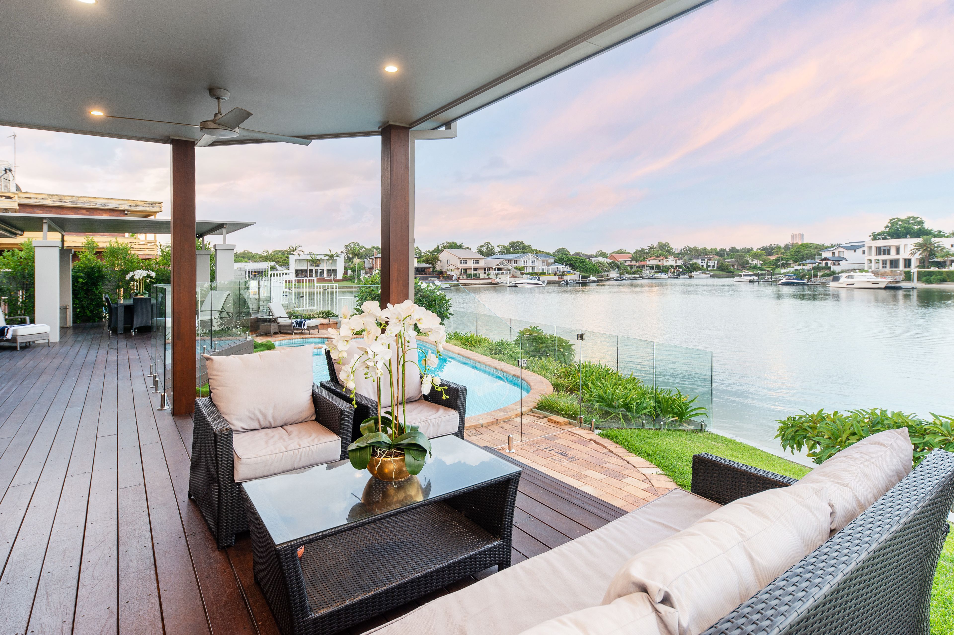 9 Daimler Drive, Bundall QLD 4217