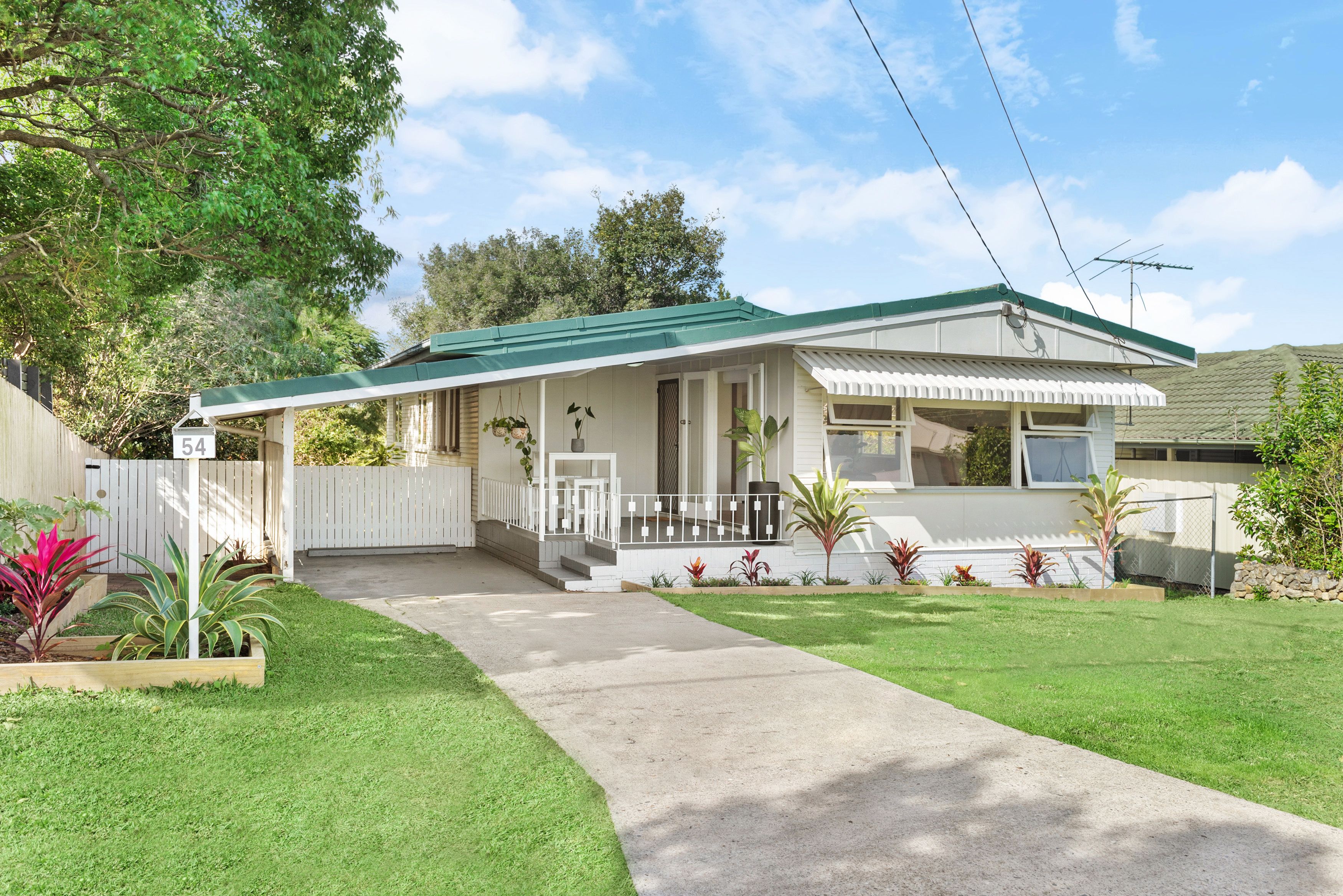 54 Pullford Street, Chermside West QLD 4032