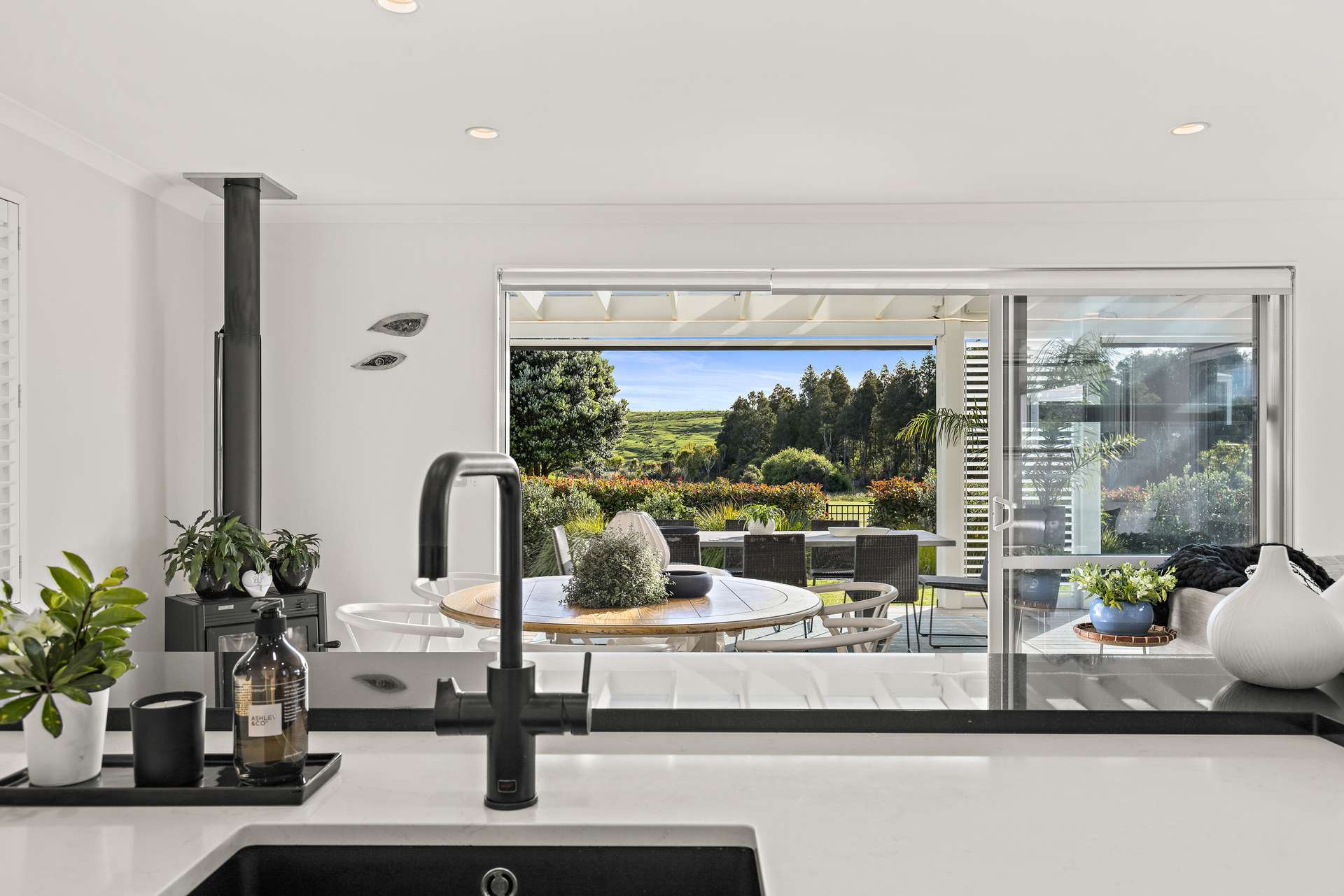 166 Mangatawhiri Road photo 9