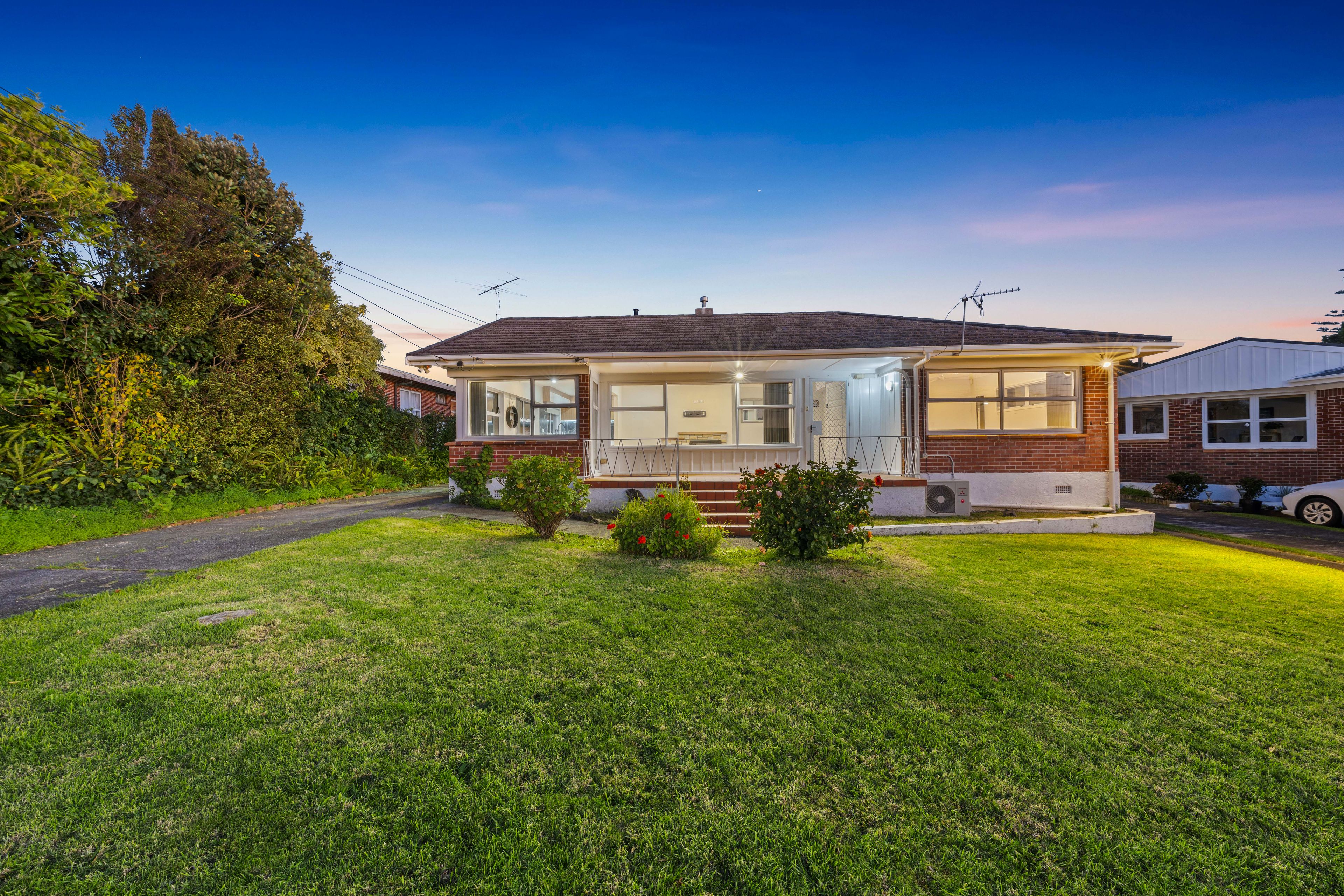 24 Collie Street, Hill Park, Manukau City