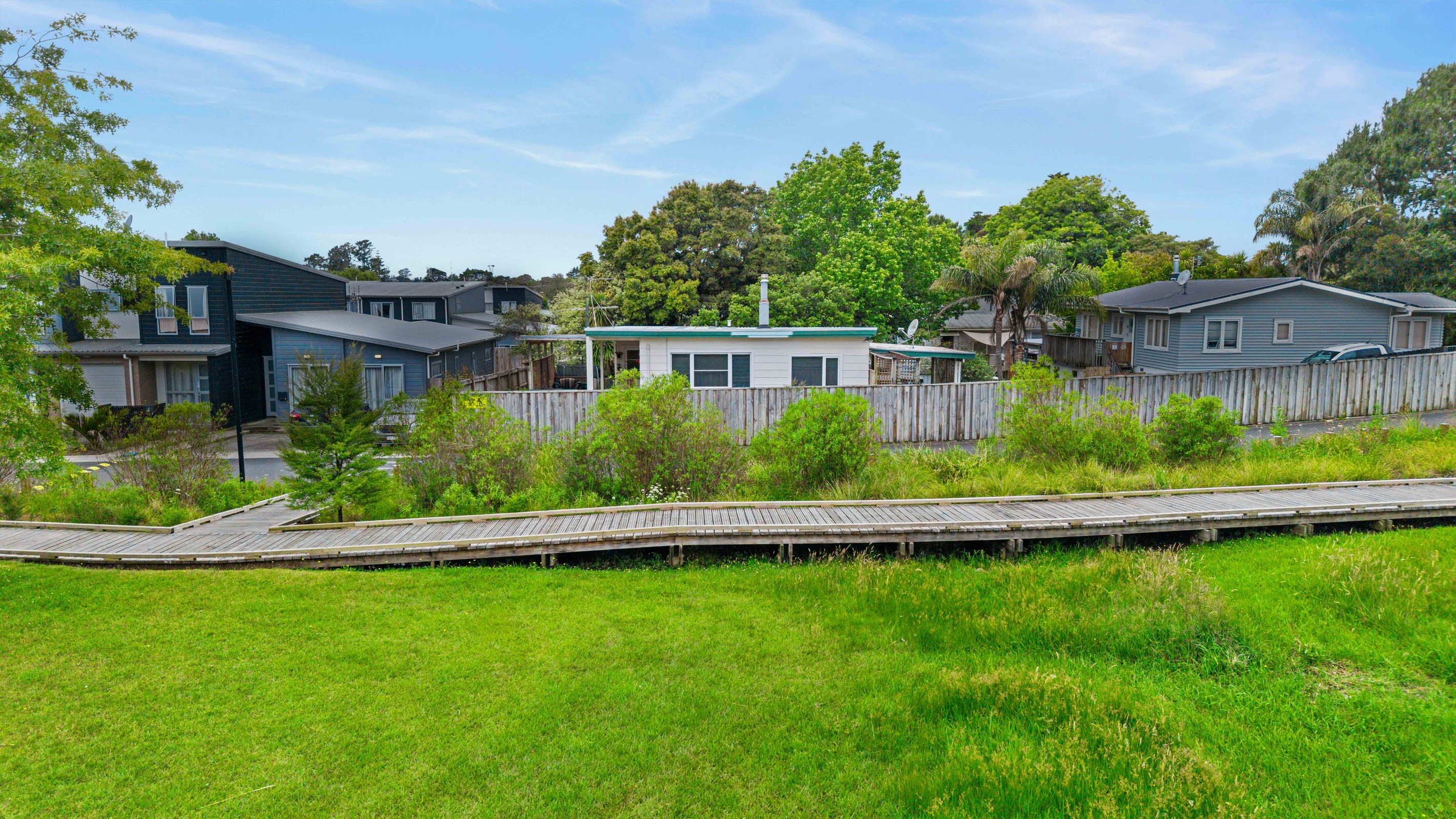 2/617 Swanson Road, Swanson, Waitakere City