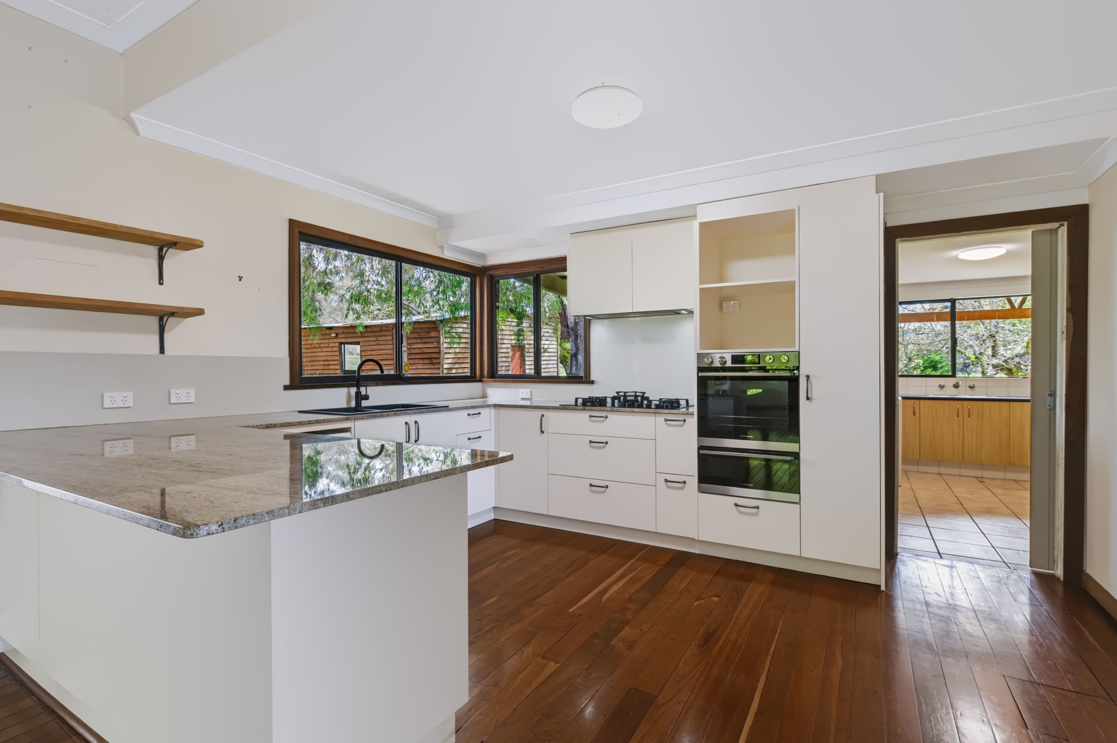 76 Walburra Siding Road — photo 3 of 15