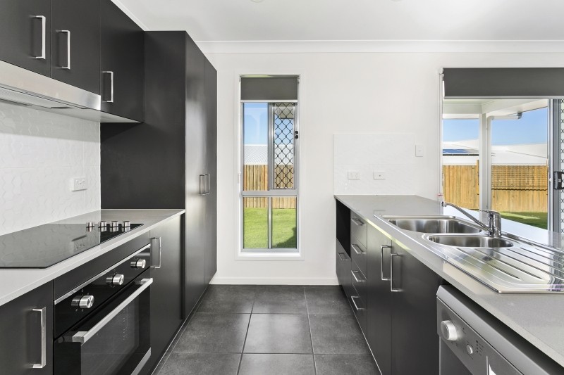 2/7 Mallee Street, Peregian Springs, QLD 4573