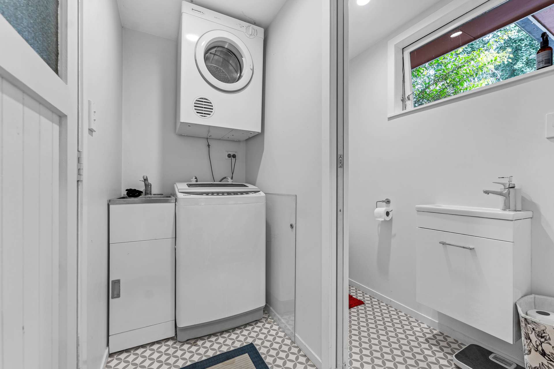 2 Fyfe Avenue photo 12