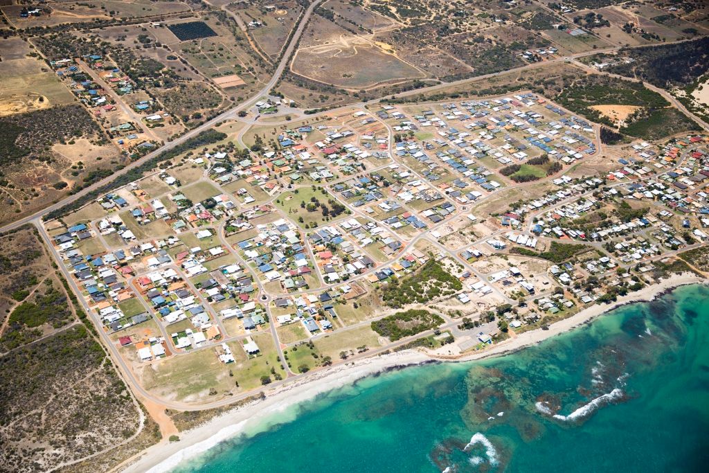 30 Viewpoint Mews, Drummond Cove, WA 6532