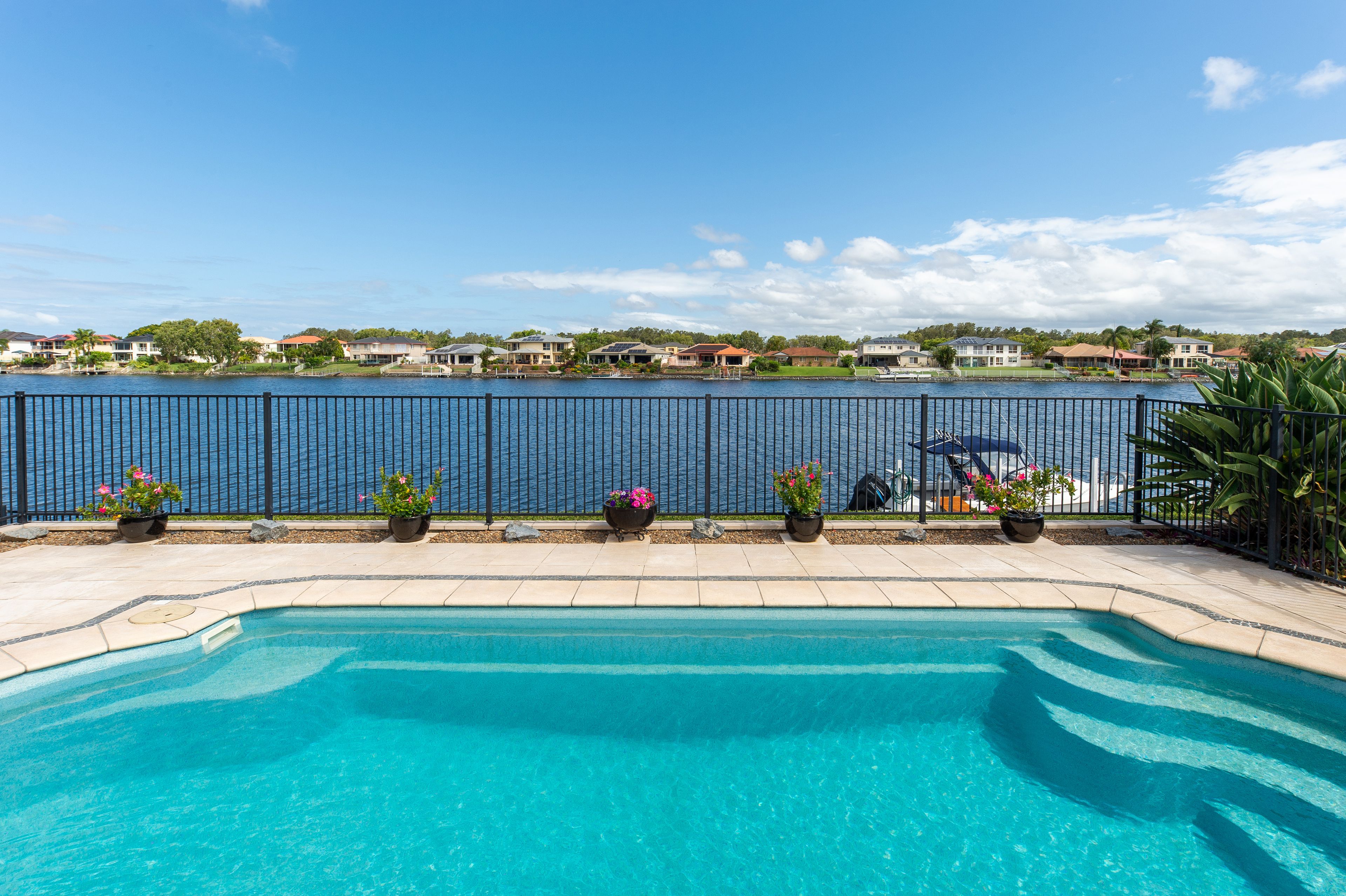 37 Glenwater Crescent Monterey Keys, Helensvale, QLD 4212