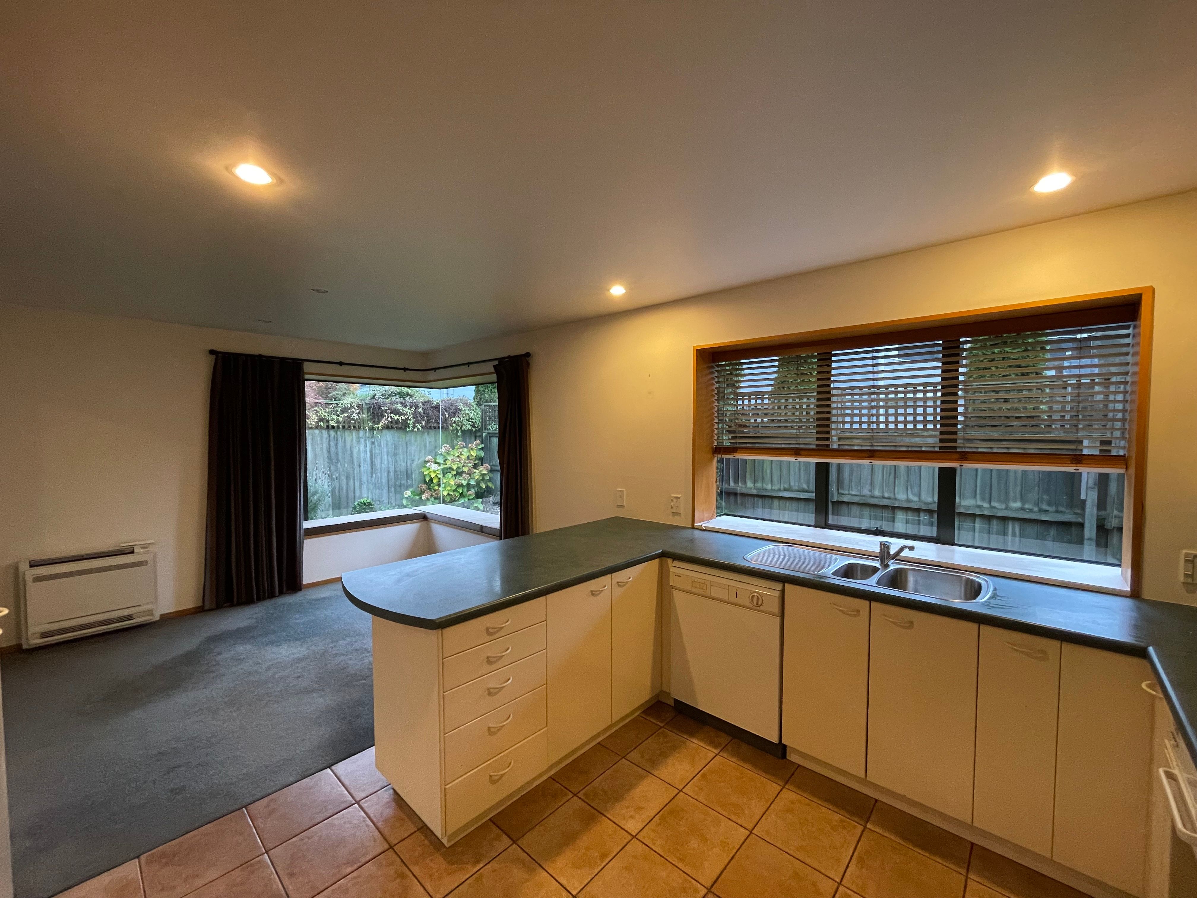 42D Hamilton Avenue, Ilam, Christchurch City